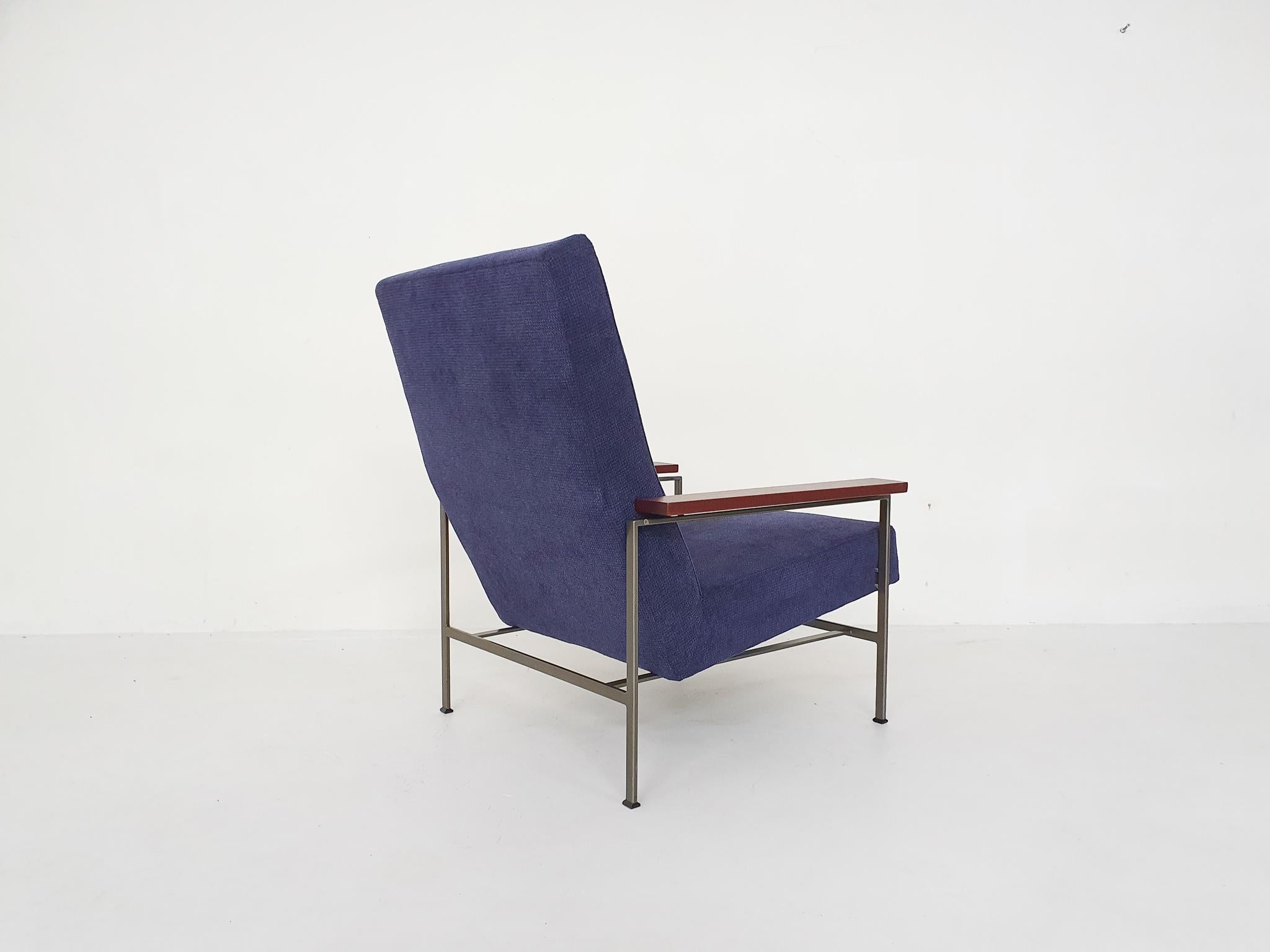 Dutch Rob Parry for Gelderland Model 2281 Lounge Chair, the Netherlands, 1950's