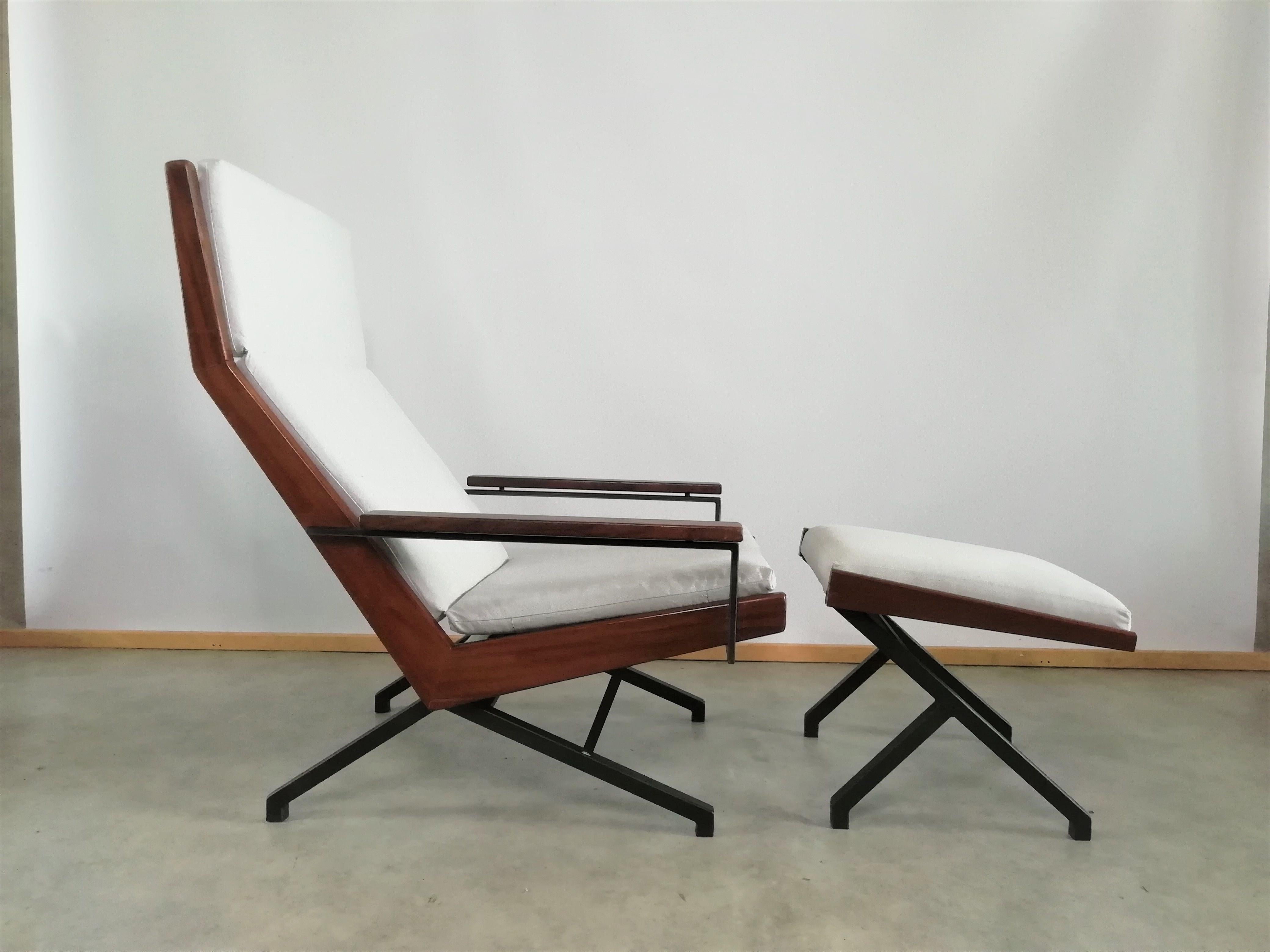 Rob Parry “Lotus” Lounge Chair for Gelderland, 1950’s 5