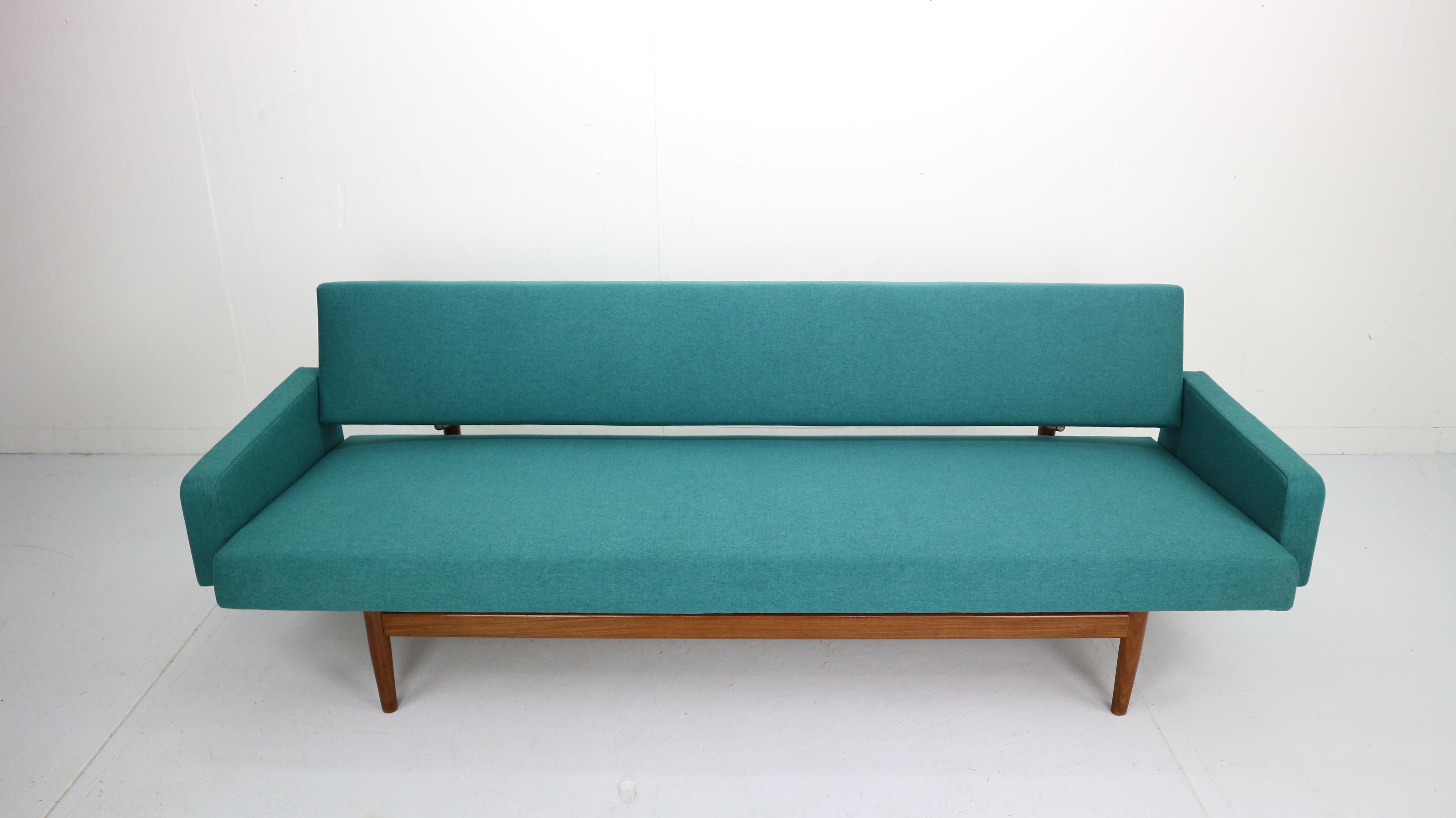 Mid-Century Modern Rob Parry Sleepers Sofa for Gelderland, Dutch Modern Design, 1960s