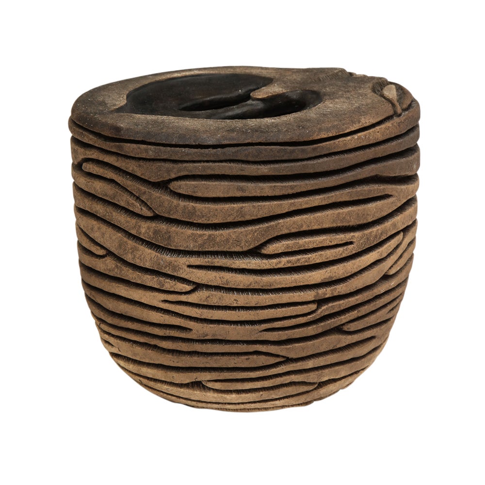 Rob Sieminski Ceramic Vase, Hand Built, Sculpted, Brown, Signed In Good Condition For Sale In New York, NY