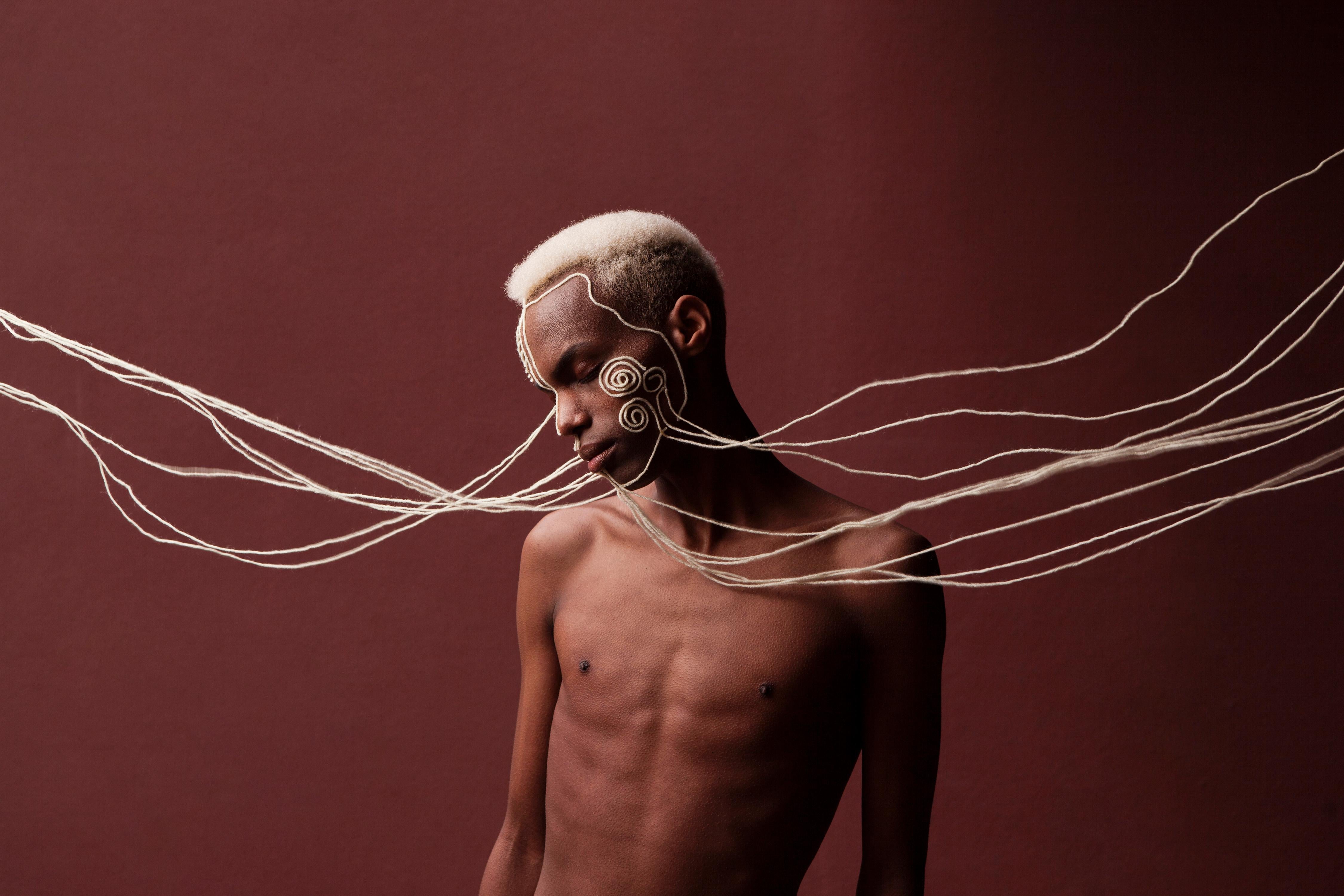 "Interconectividad (parte 6)" Fotografía 40 "x50" en Edición de 12 por Rob Woodcox

Papel Hahnemuhle Torchon Matte FineArt (de archivo)
Se envía en un tubo
2018


SOBRE Rob Woodcox 

Rob Woodcox es un fotógrafo de bellas artes y moda que actualmente