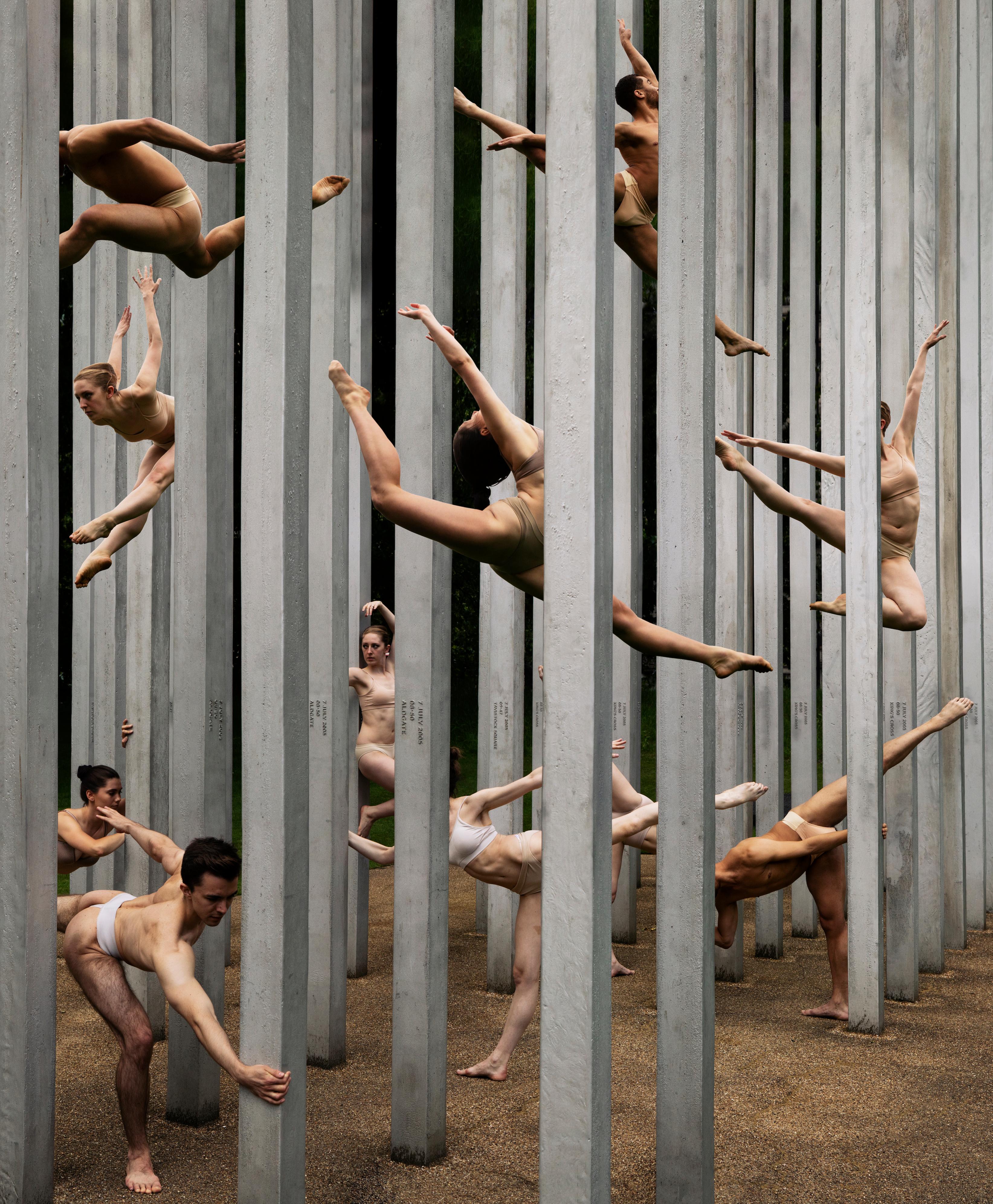 "Almas erosionadas" Fotografía 40" x 30" pulgadas Edición de 24 por Rob Woodcox