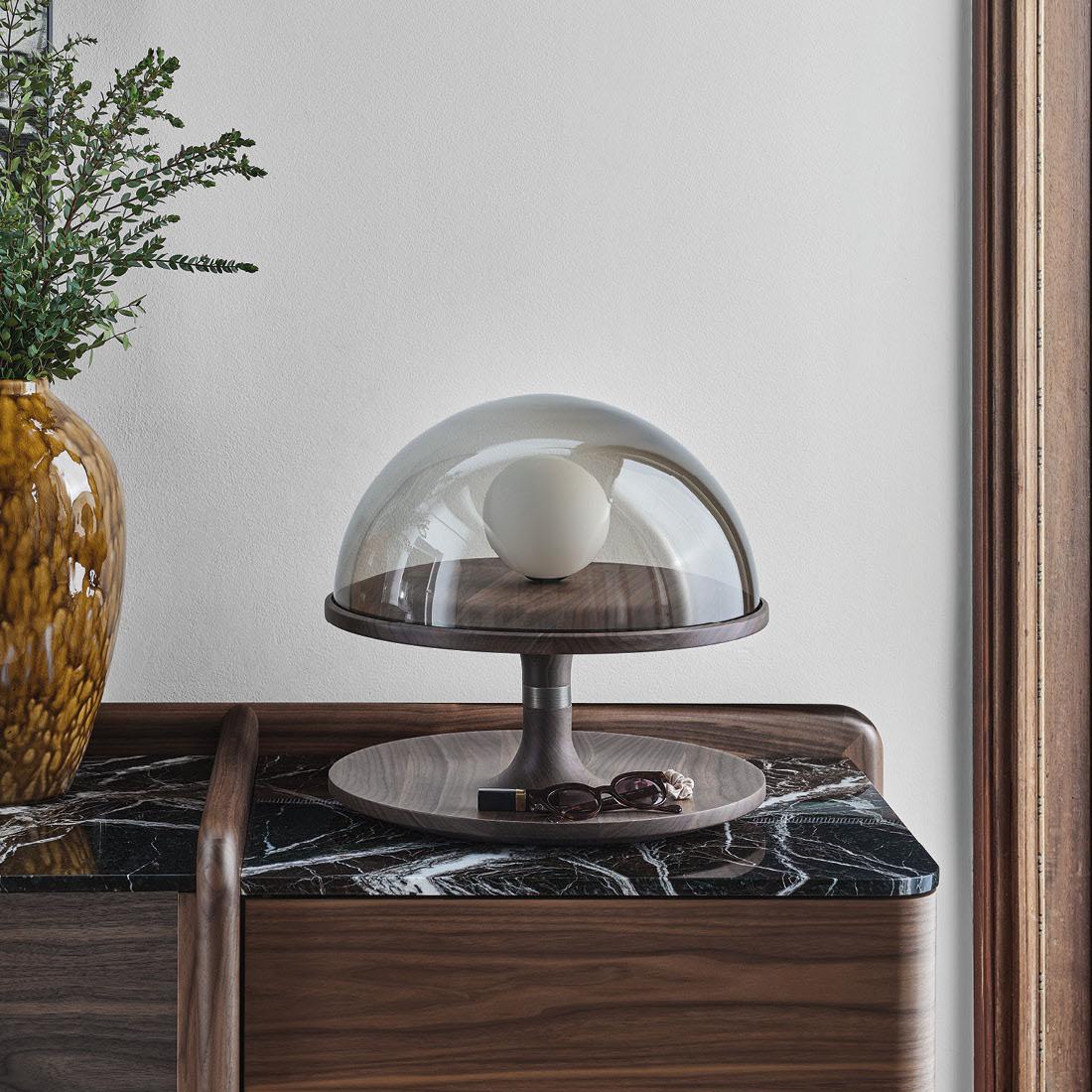 Lampe à poser Robby en noyer en vente 2