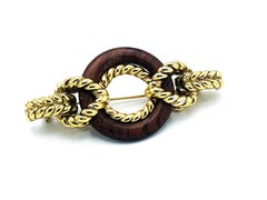 Robe-Brosche von Robert Goossens Paris aus Holz und vergoldetem Metall, 1980er Jahre