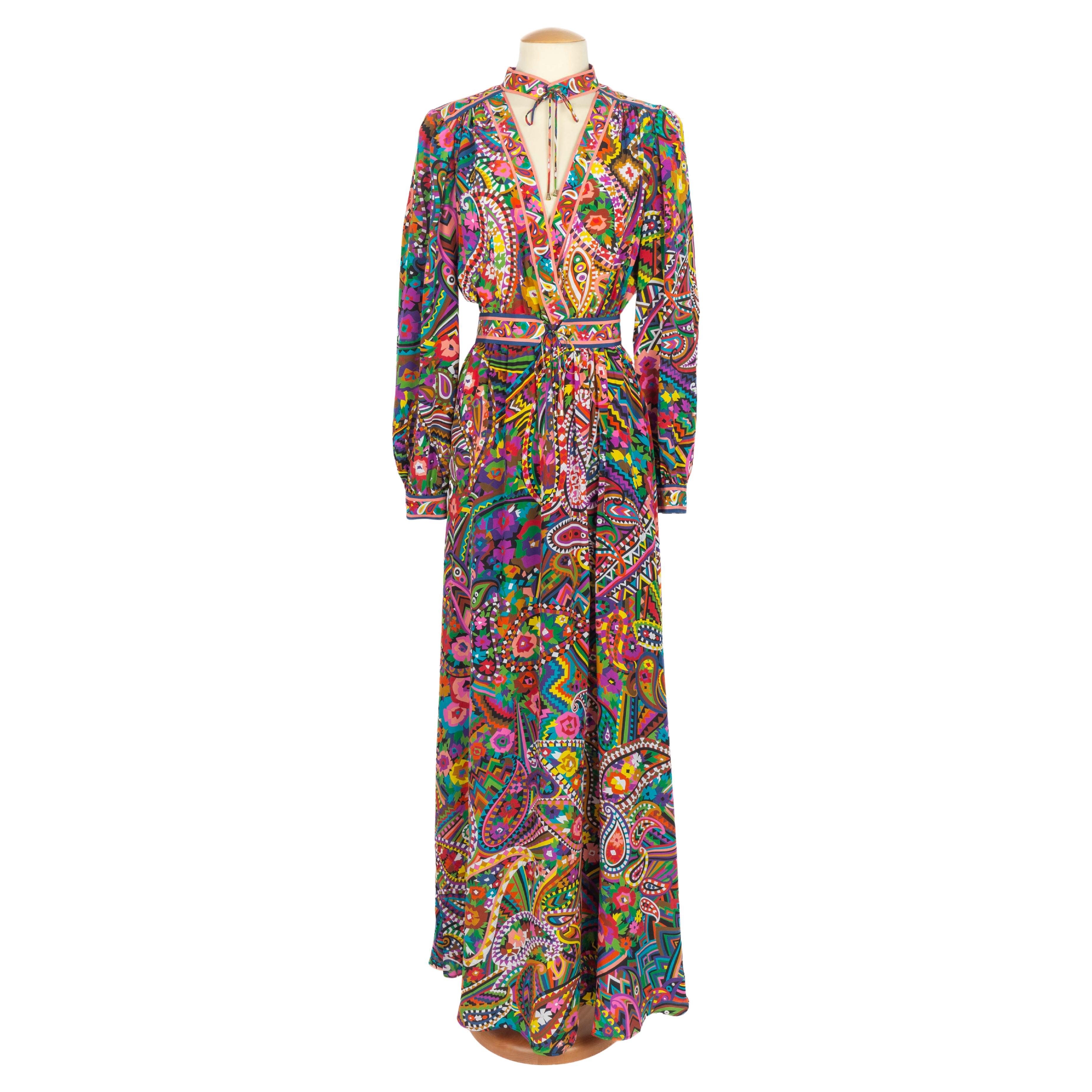 Robe en soie Léonard Automne 2021 For Sale