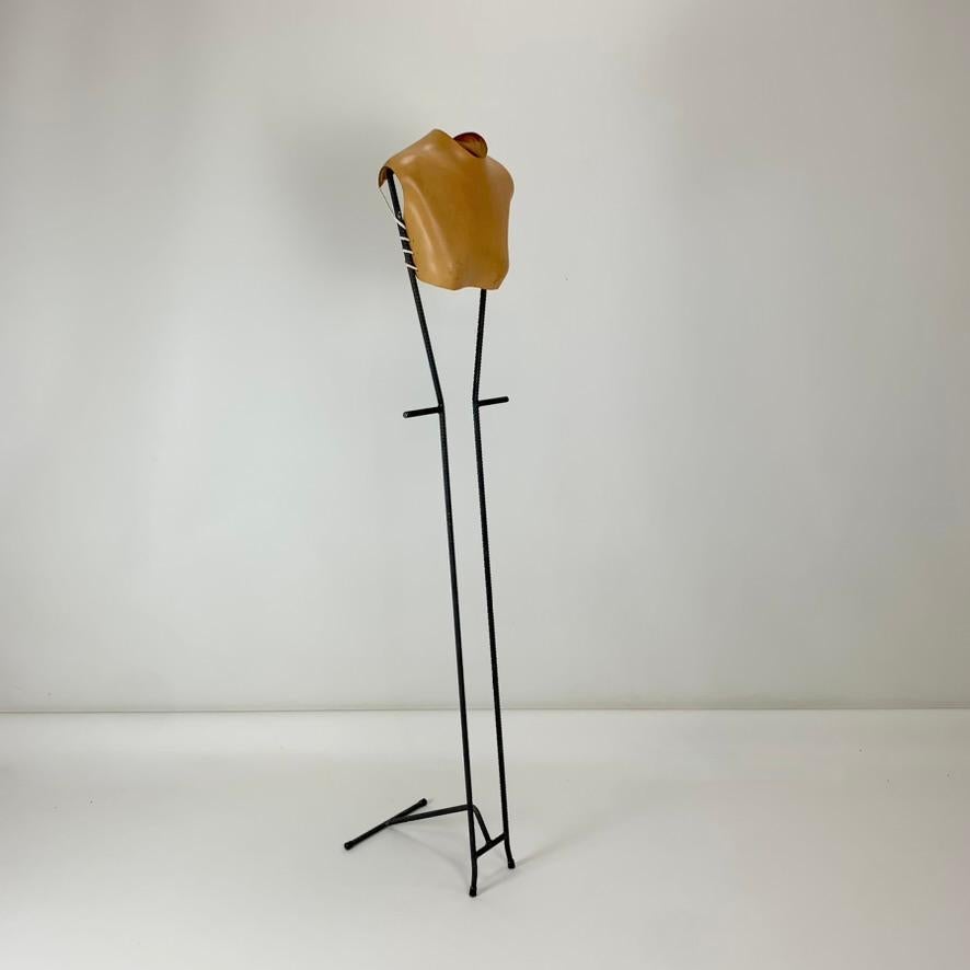 Robert A. Wettstein Valet Stand, 1986, Anthologie Quartet Edition, Germany. In Good Condition For Sale In Brussels, BE