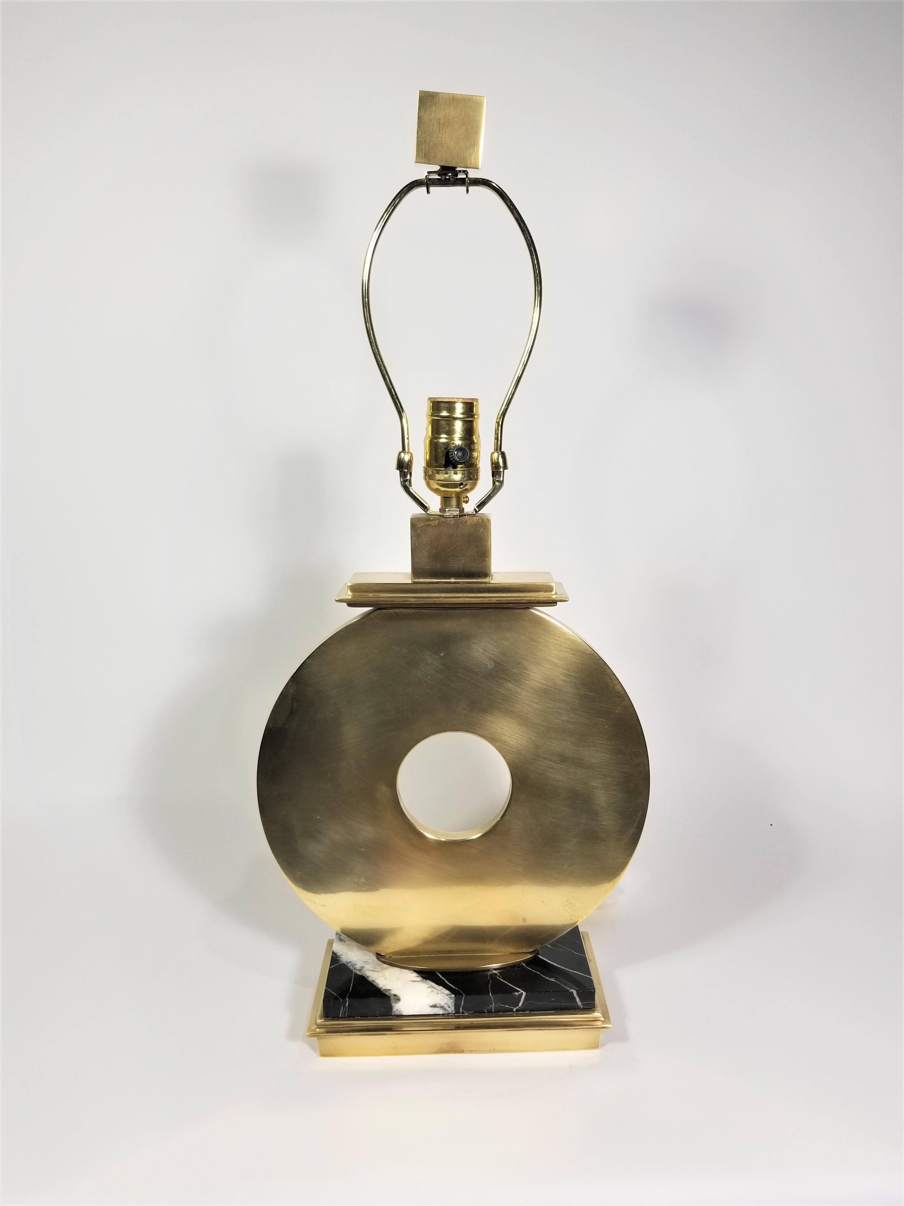 Robert Abbey Brass and Marble Table Lamp In Good Condition In New York, NY