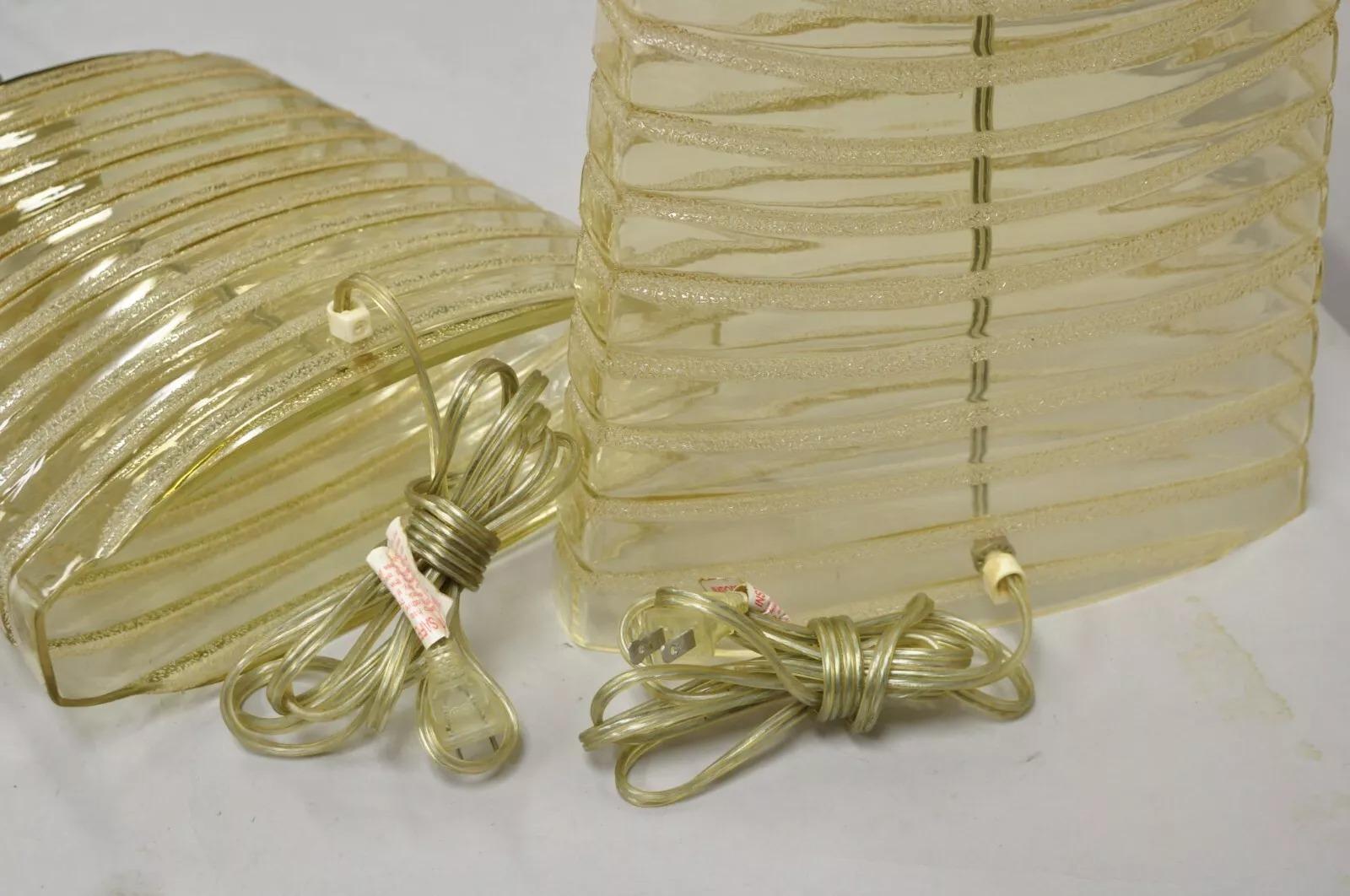 Robert Abbey Lampada da tavolo moderna in vetro oblungo con design a macchie d'oro - una coppia in vendita 3