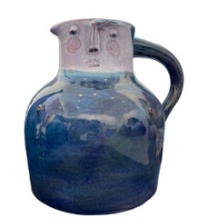 Pichet anthropomorphique bleu