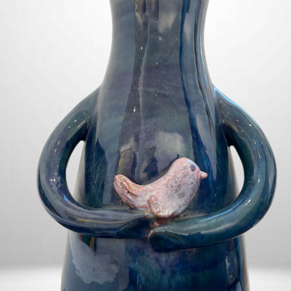 Vase anthropomorphique bleu - French School Sculpture by Robert & Jean Cloutier