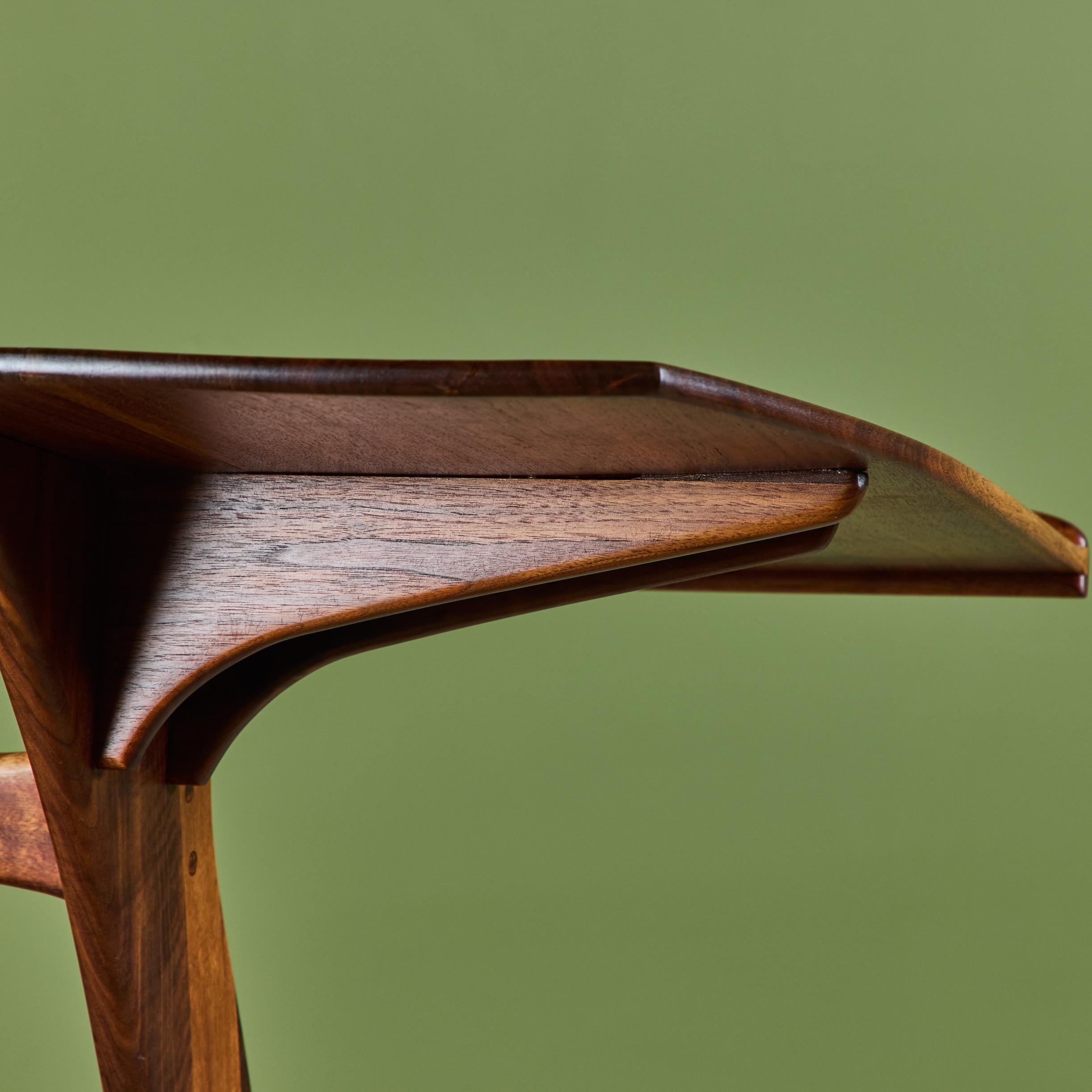 Robert and Joanne Herzog Studio Craft Lectern in vendita 4