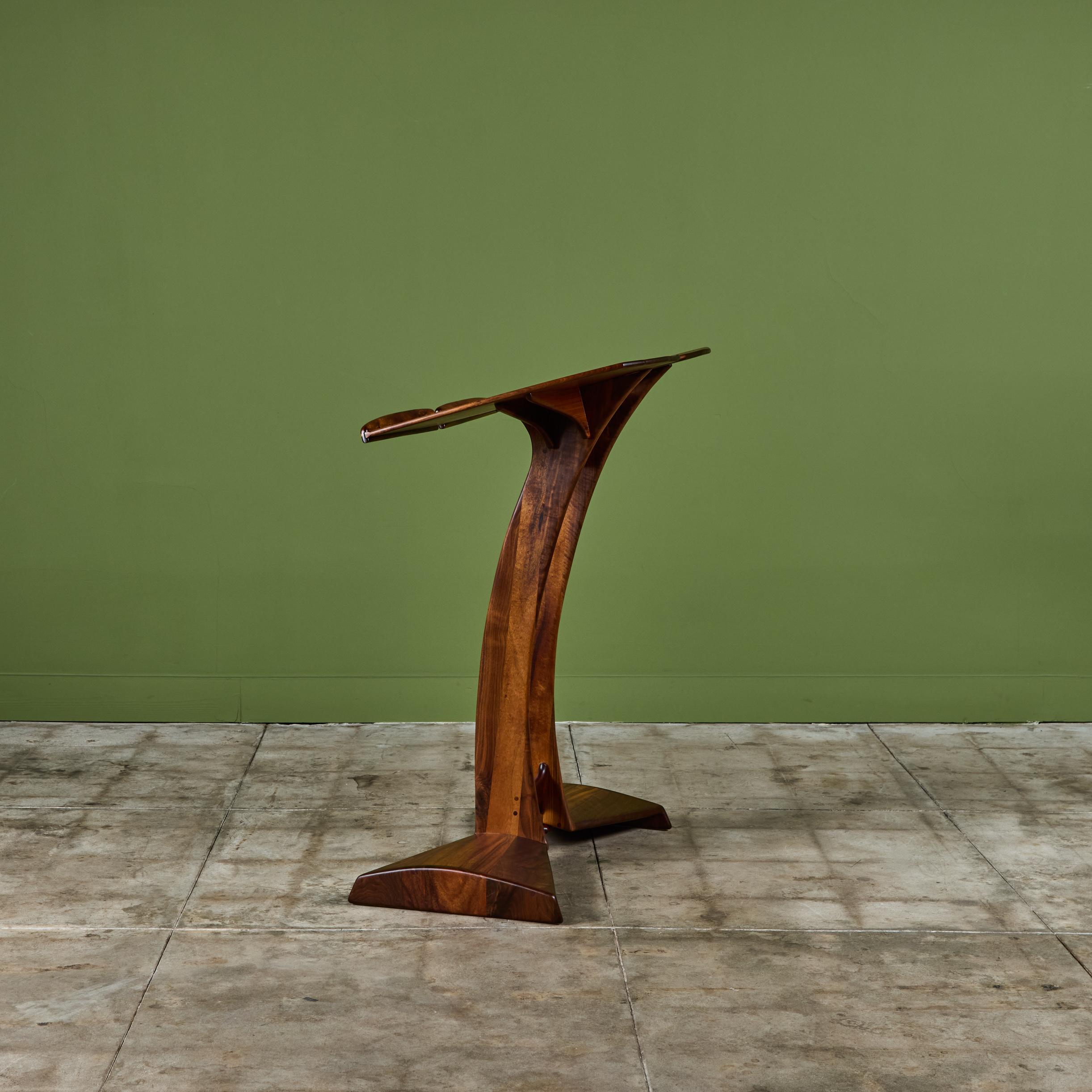 XX secolo Robert and Joanne Herzog Studio Craft Lectern in vendita