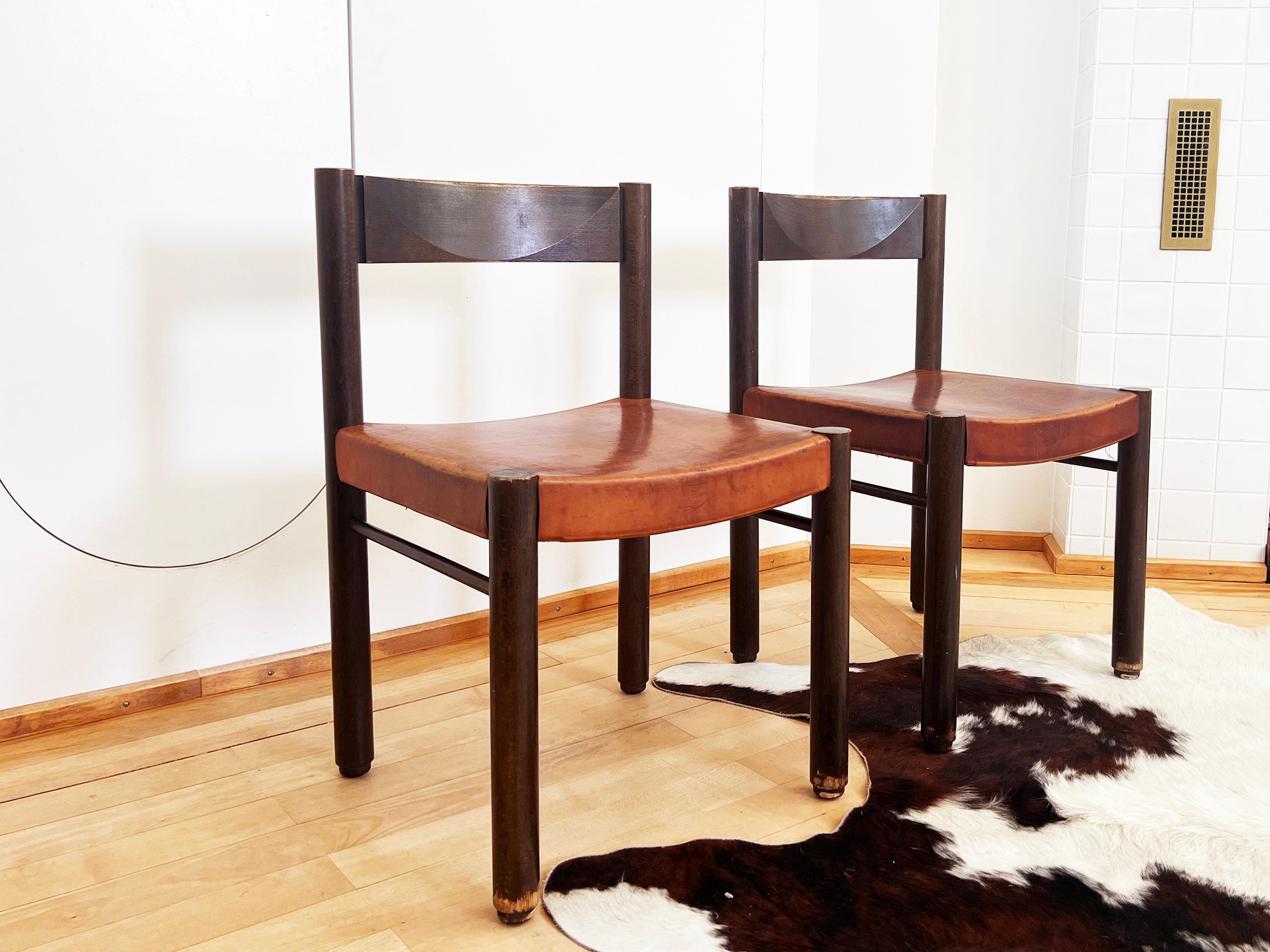 Robert and Trix Haussmann Tiger Oak and Saddle Leather Dining Chairs Midcentury In Good Condition In Basel, BS