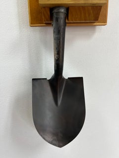 Scultura da parete concettuale Shovel Frame Chair Gesso Marrone Nero