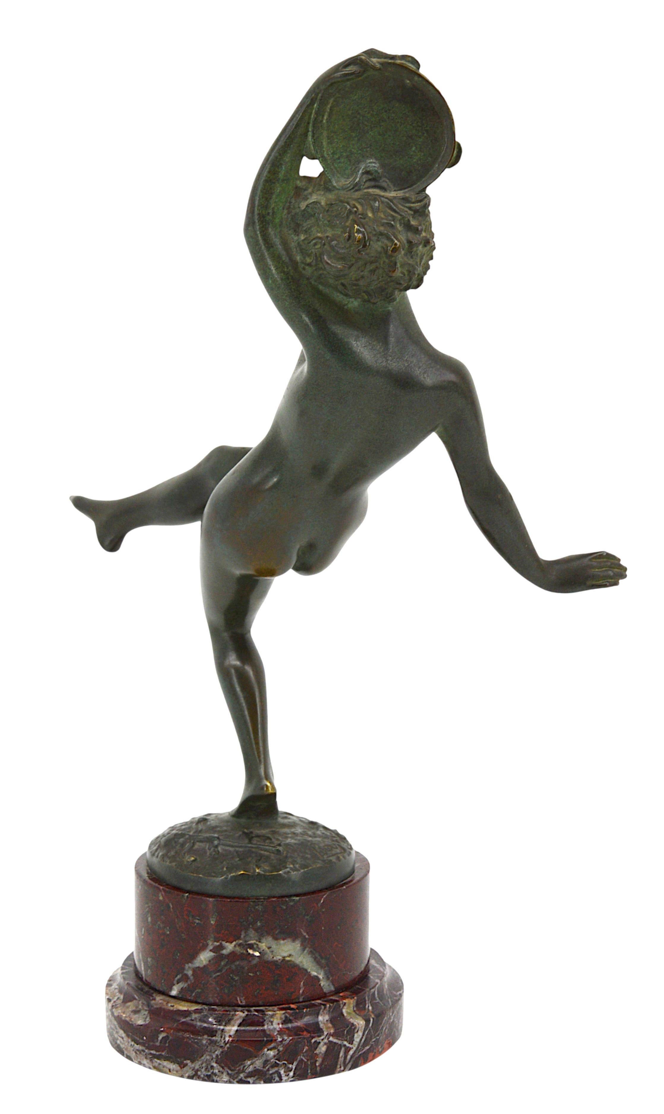 Inizio XX secolo Robert Bousquet, scultura in bronzo Art Déco francese con ballerina, fine anni '10 del XX secolo in vendita