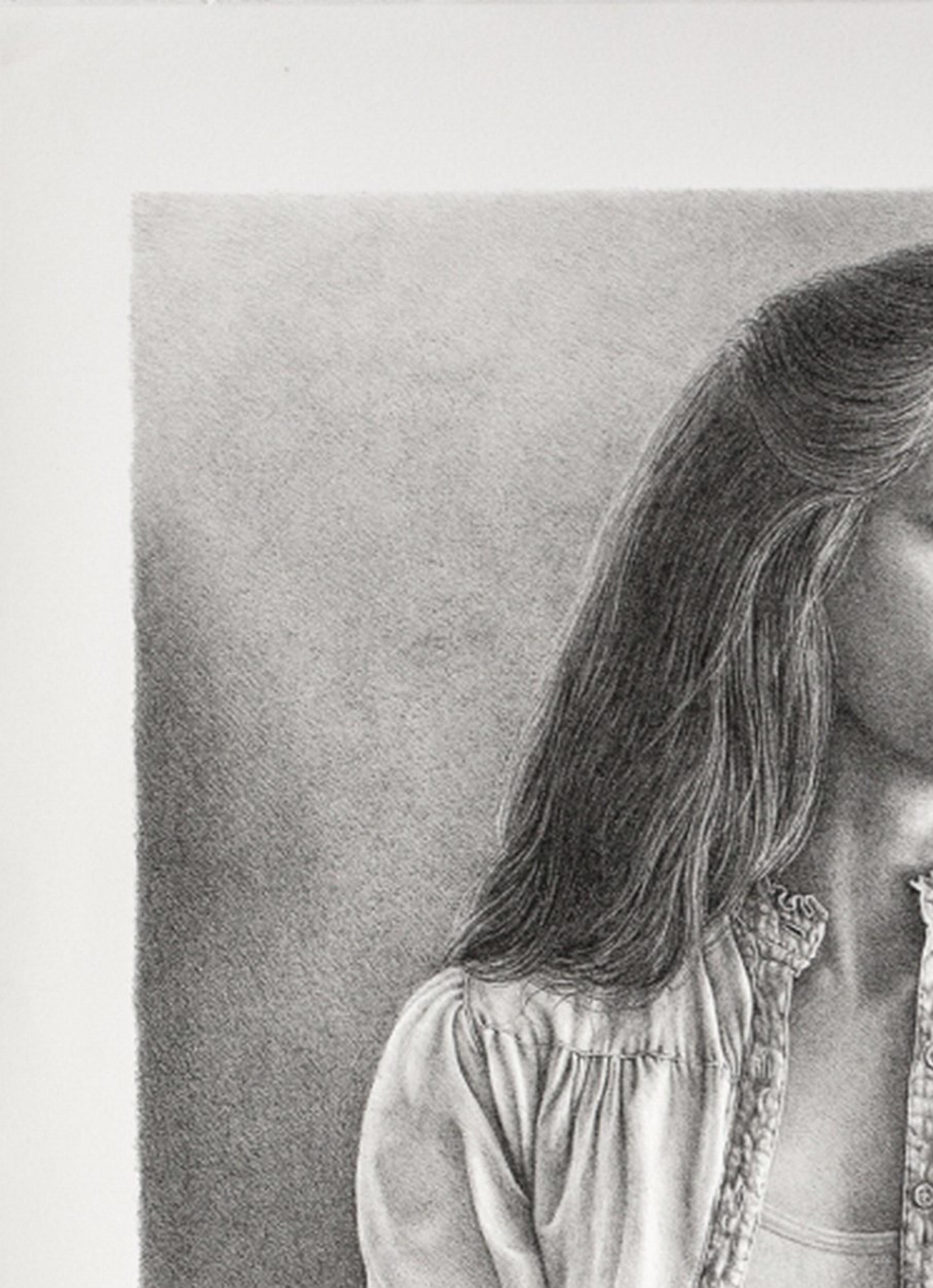 Weiße Bluse (~43% OFF LIST PRICE, Porträt, Hip-length, Langhaariges Mädchen) (Grau), Portrait Print, von Robert Brawley