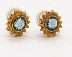 Robert Bruce Bielka Tropical Sunflower Clips-Earrings Solid 18Kt Gold Blue Topaz
