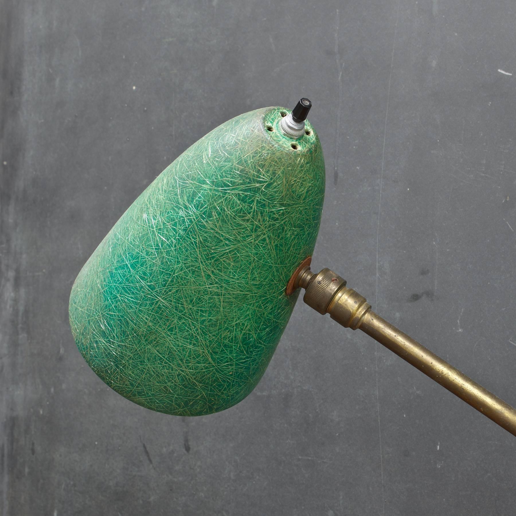 Mid-Century Modern Robert Bulmore Midcentury Studio Green Fiberglass Gooseneck Desk Lamp Versen For Sale