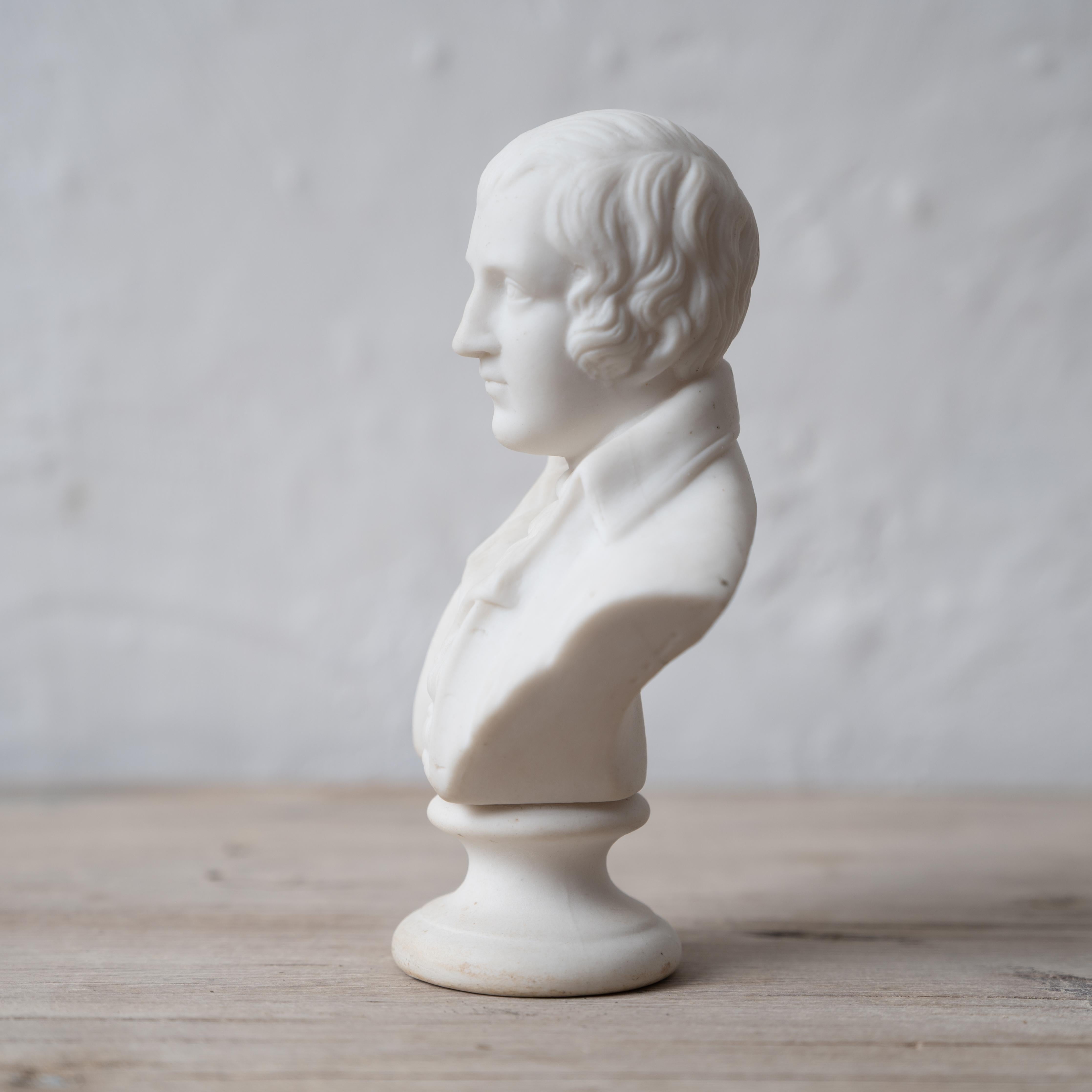 Robert Burns Parian Bust, 19th Century In Good Condition For Sale In Savannah, GA