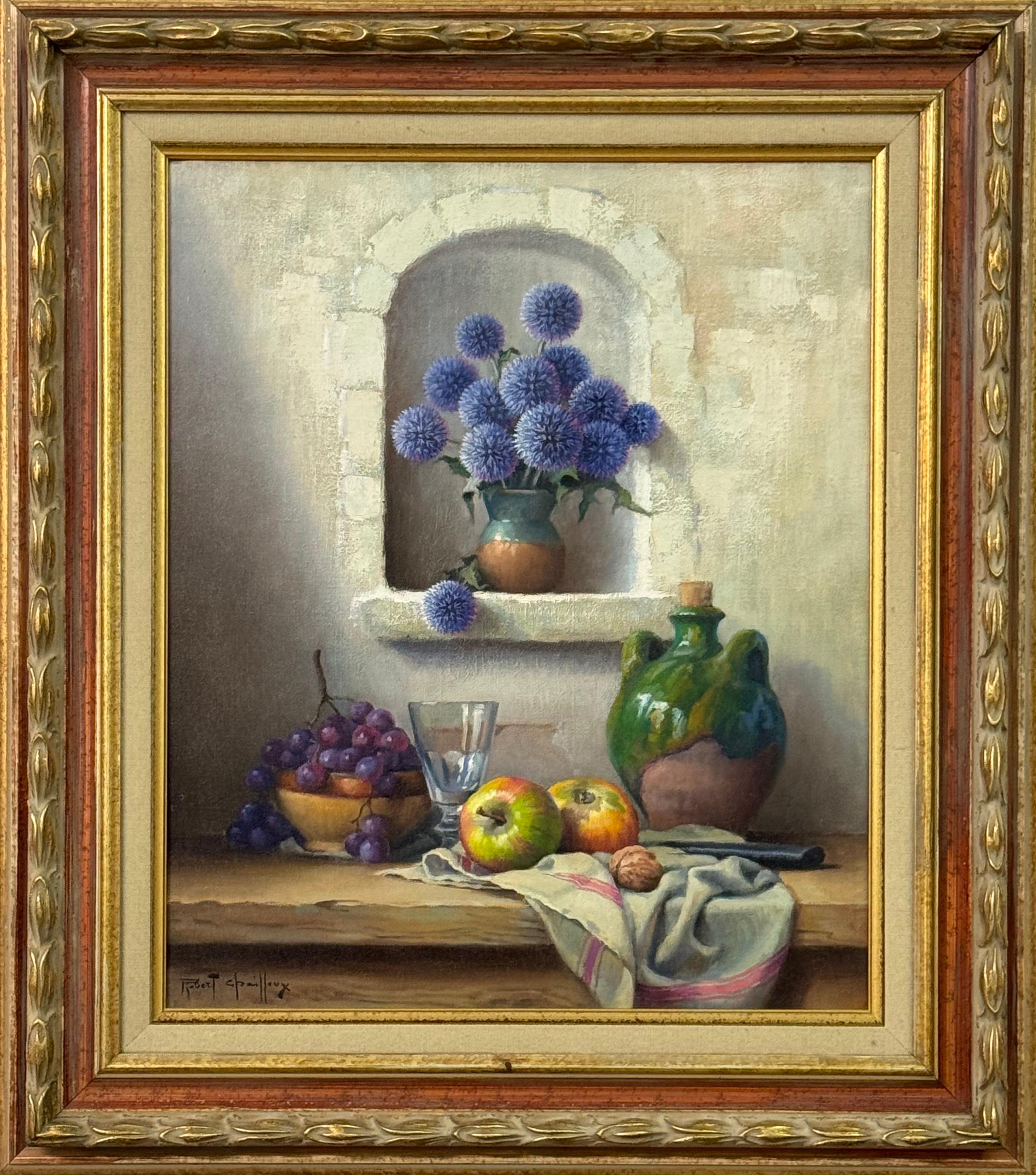 Naturaleza muerta con flores y frutas en el interior de una granja francesa por un artista francés