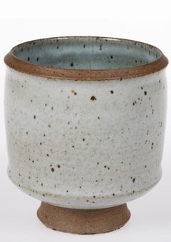 Robert Chapman Turner (AM., 1913-2005) Studio Pottery Ceramic Vase.