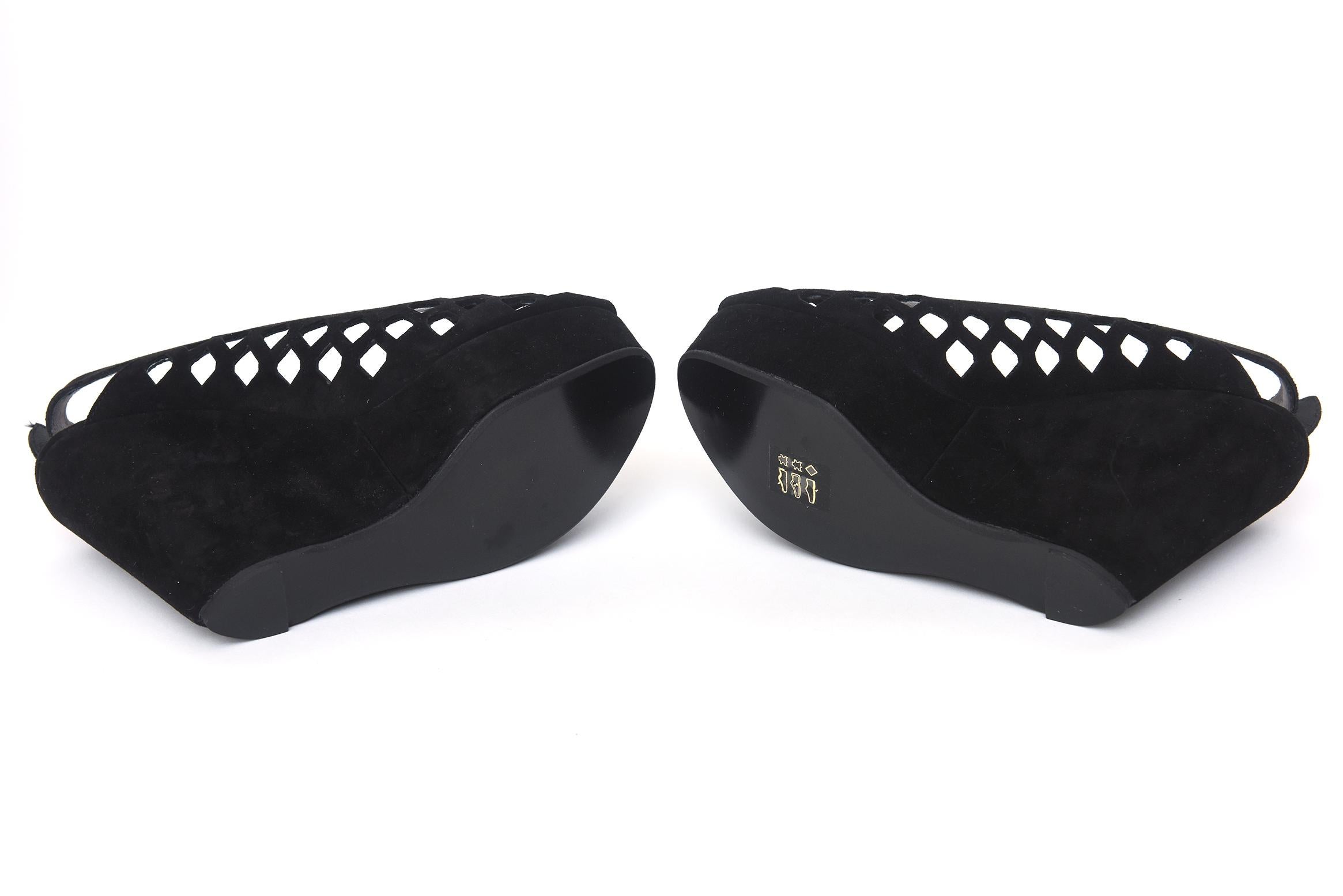 Robert Clergerie Black Suede Cut Out Platform Sling Back Platform Shoes  For Sale 1