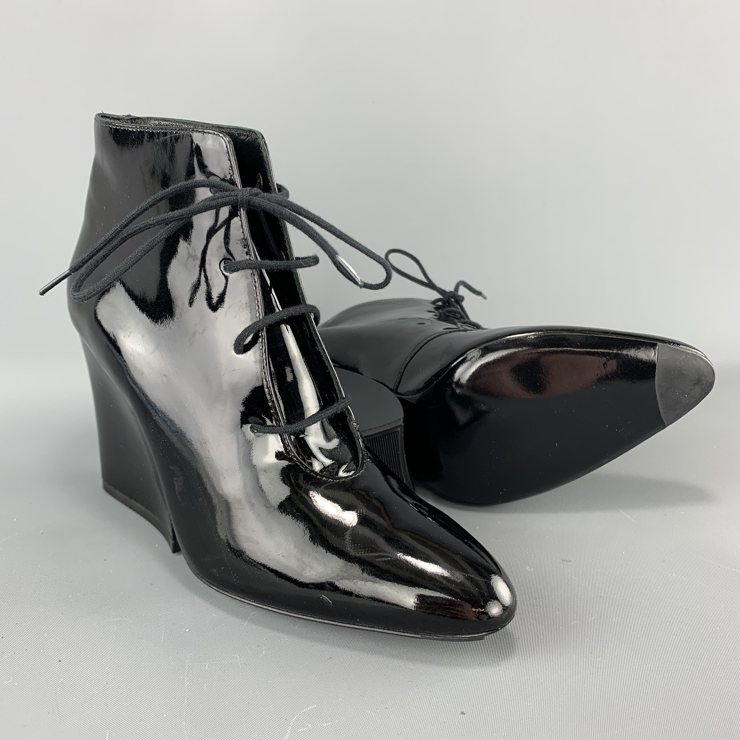 ROBERT CLERGERIE Size 6 Black Patent Leather Chunky Heel Ankle Boots In New Condition In San Francisco, CA
