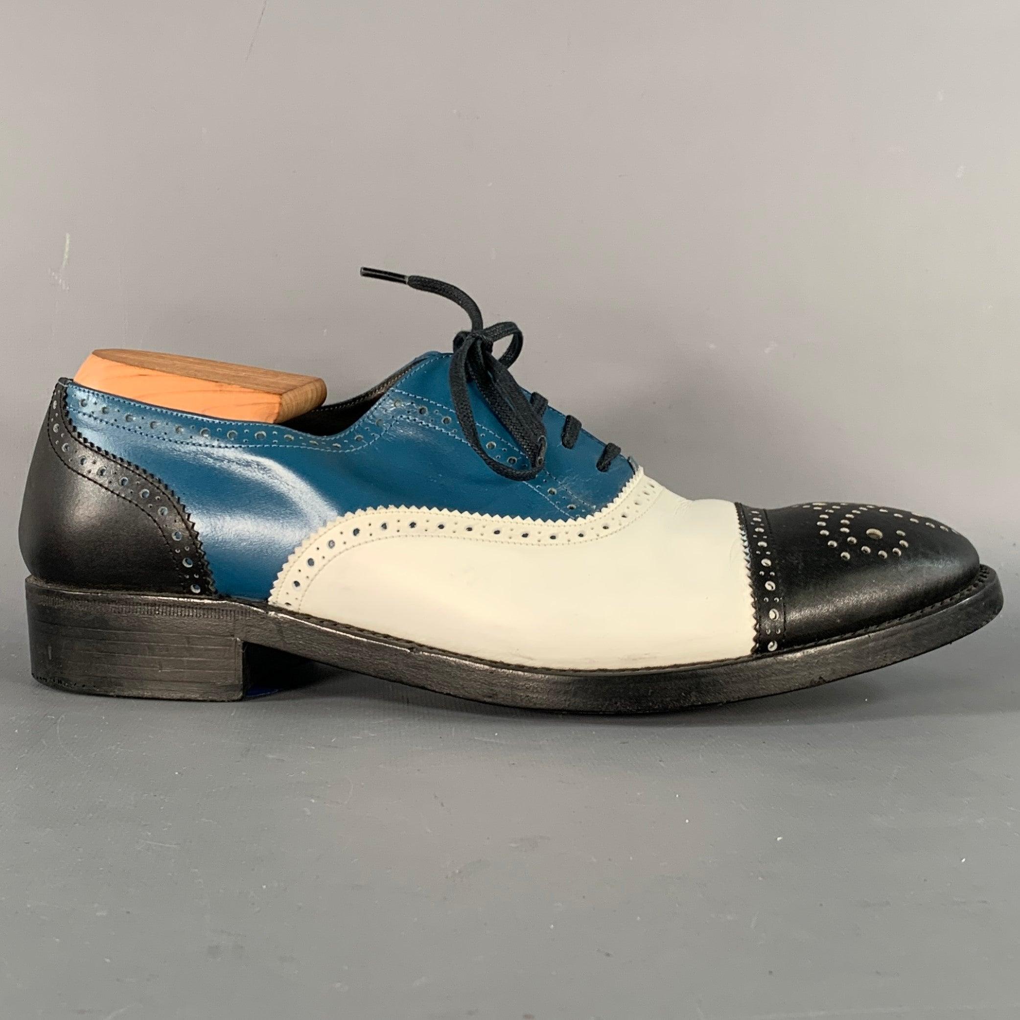 ROBERT CLERGERIE Talla 9 Negro Blanco Azul Cuero Perforado Espectador Zapatos con cordones en Bueno estado para la venta en San Francisco, CA