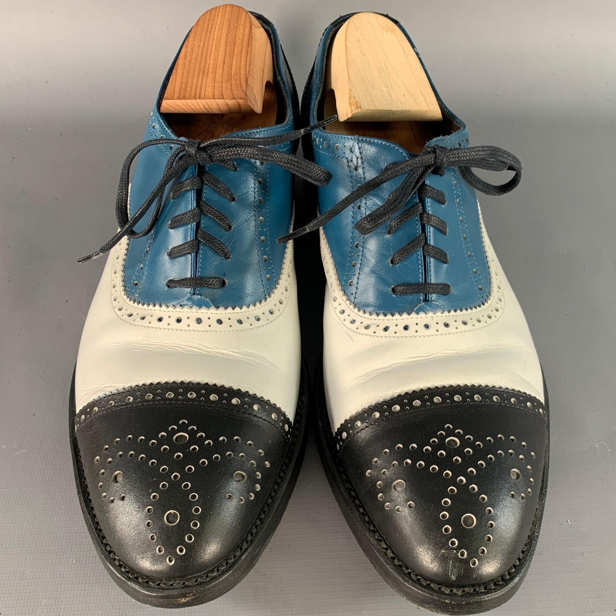 ROBERT CLERGERIE Talla 9 Negro Blanco Azul Cuero Perforado Espectador Zapatos con cordones en venta 1