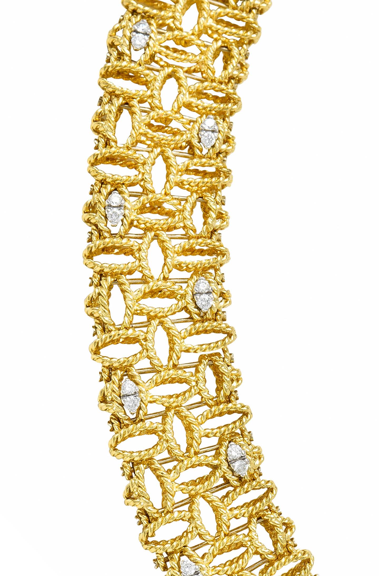 Robert Coin Diamond 18 Karat Yellow Gold Petals Collar Necklace 1