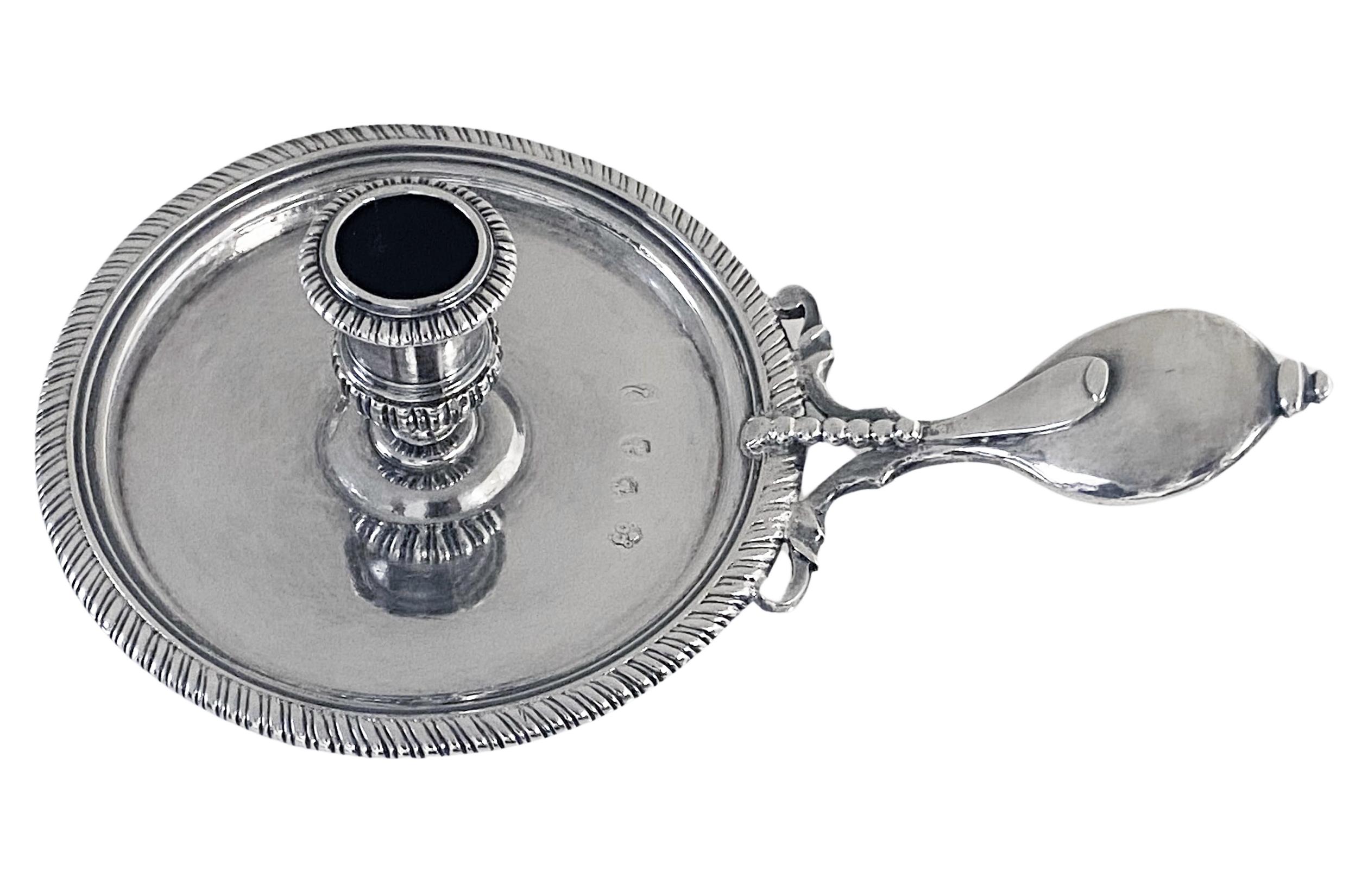Robert Cooper London 1708 Silver chamberstick Queen Anne Britannia standard In Good Condition In Toronto, Ontario