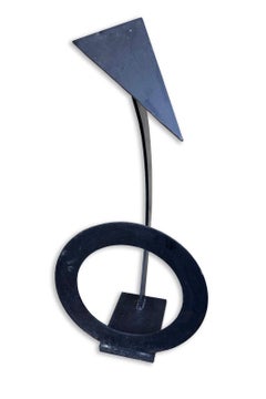 Robert D. Hansen Schwarzer geschmiedeter Metallpfeil Outdoor-Skulptur Contemporary Modern