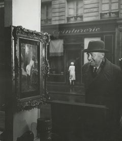 Man Looking at Painting of a Nude in Paris Shop Window, 1948