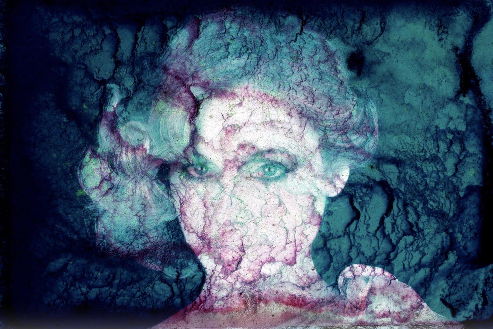 Robert Farber Abstract Photograph – Deterioration Serie 130