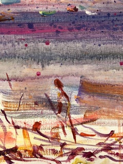 Große abstrakte Figuren am Strand