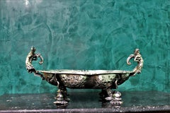 Robert Garrard 19th Century Rococo Sterling Silver Centerpiece Bowl London, 1804