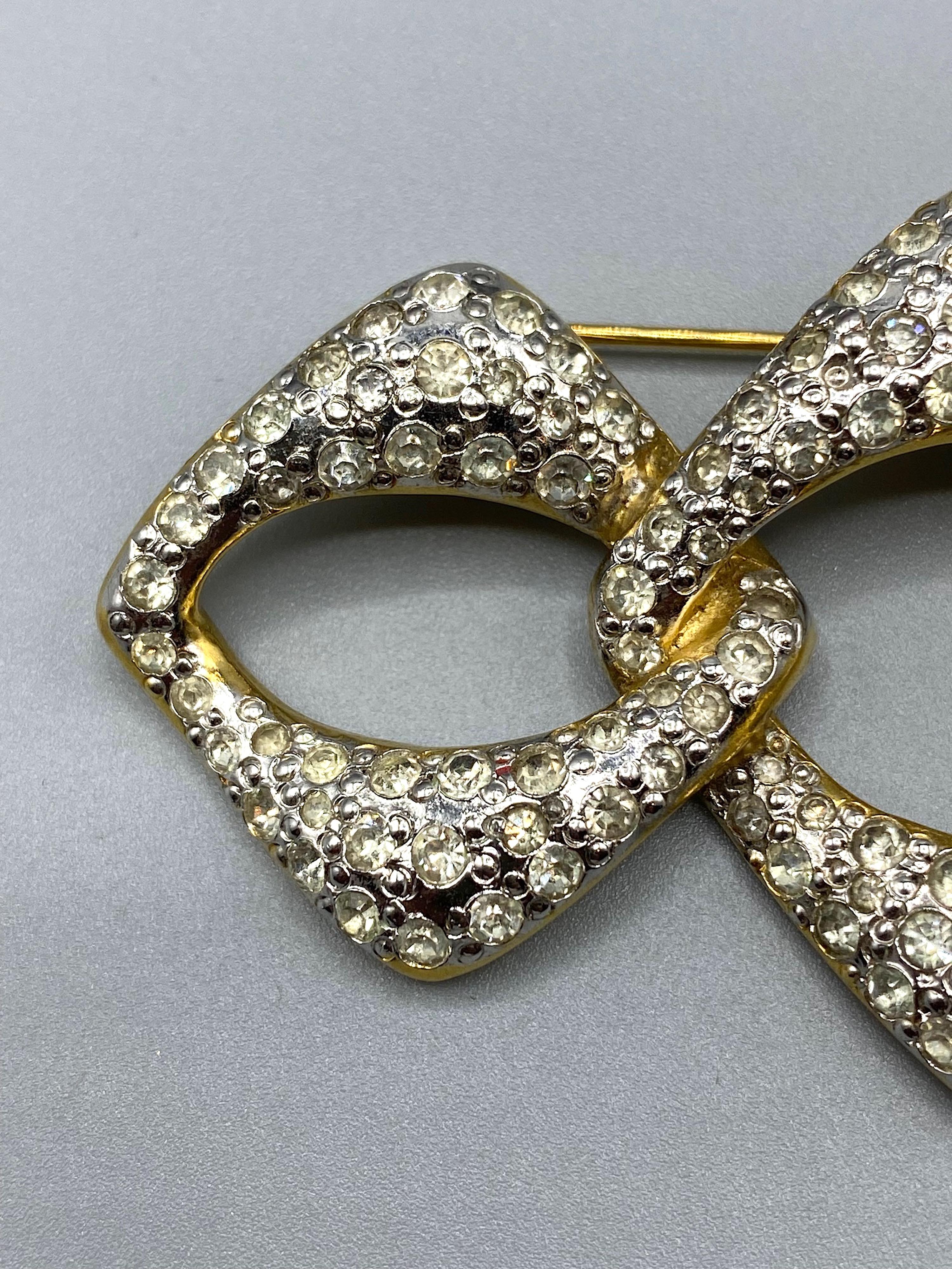 Robert Goosens for Yves Saint Laurent Gold & Rhinestone Link Brooch In Good Condition For Sale In New York, NY