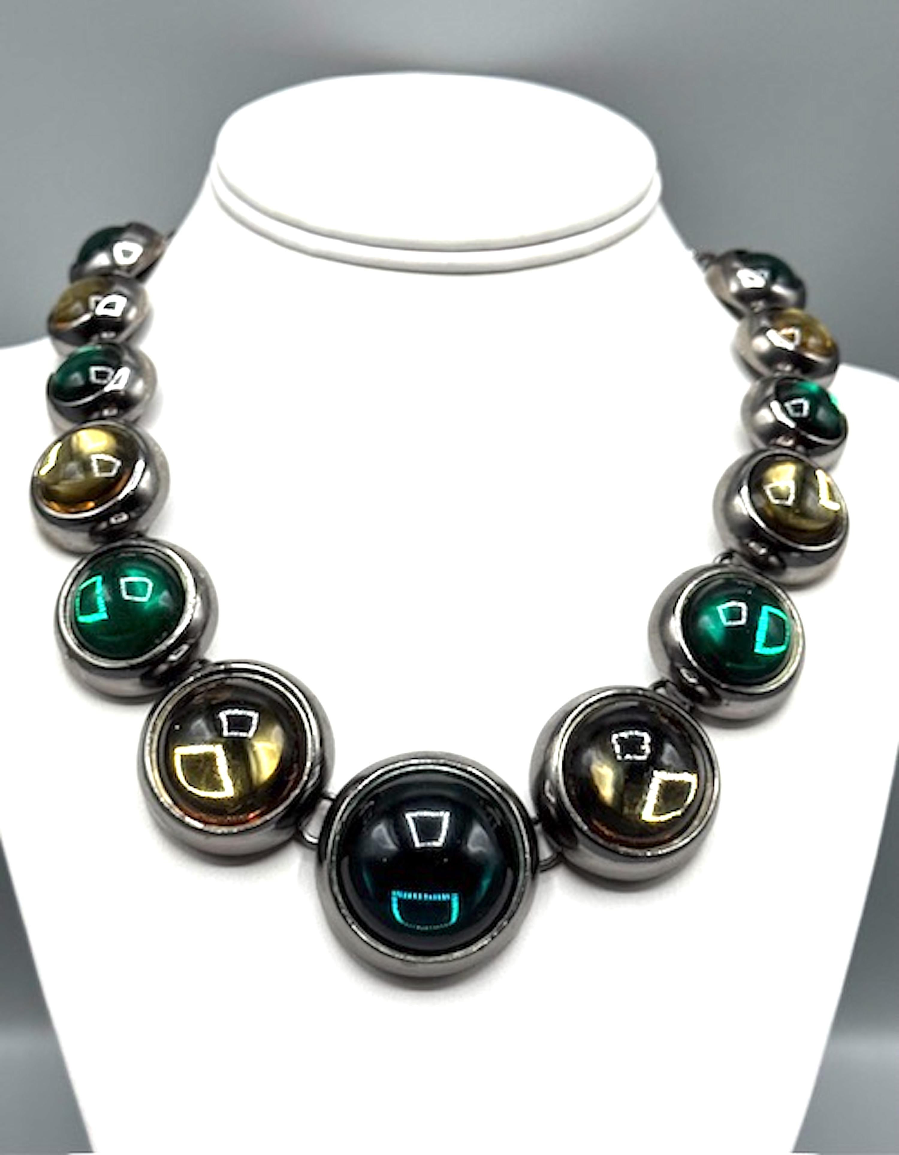 Robert Goossens for Yves Saint Laurent 1980 Collana con smeraldo e citrino cabochon in vendita 1