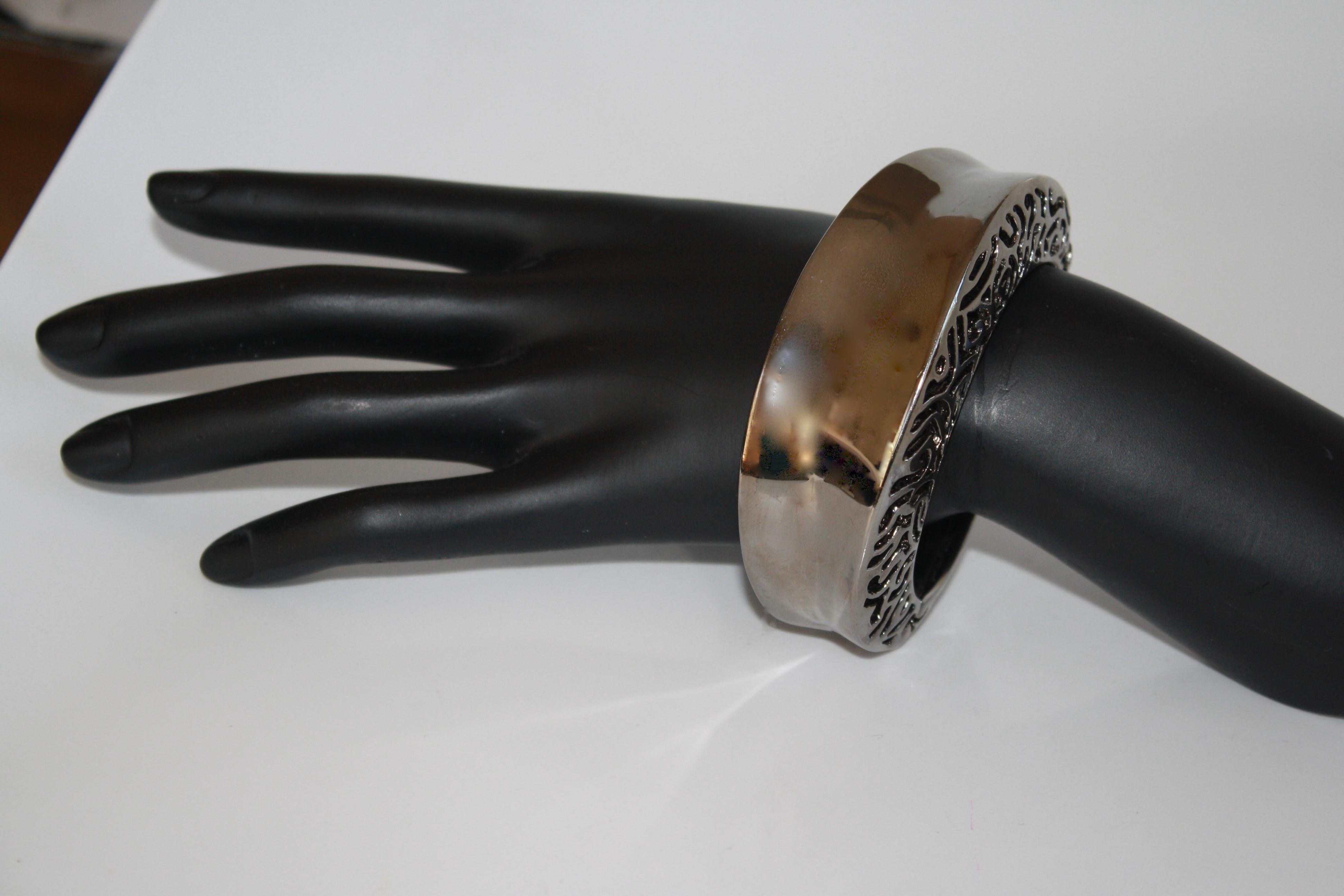 Robert Goossens Ruthenium Bangle For Sale 1