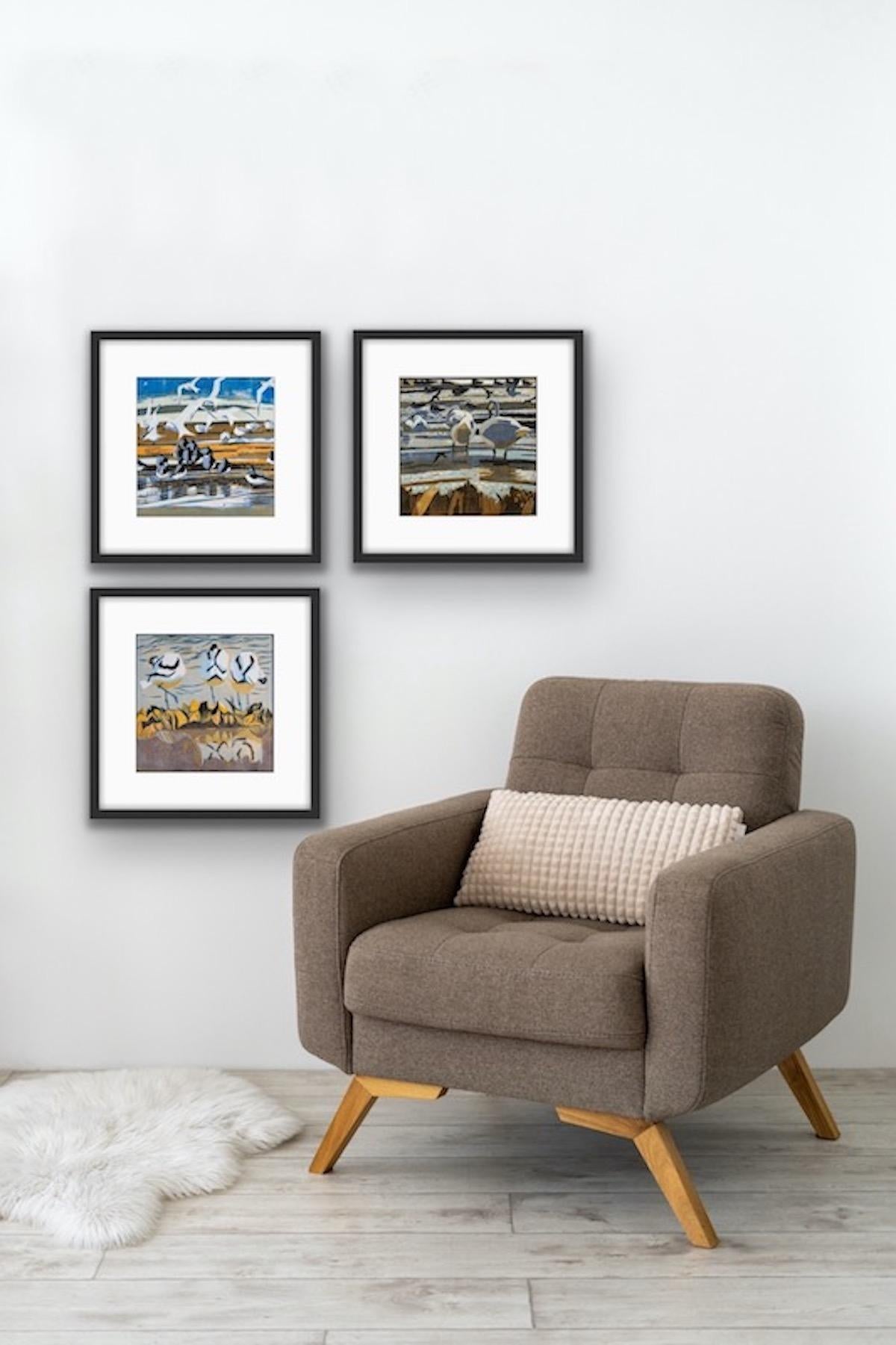 Später September, Preening Avocets and Departure Triptychon (Grau), Landscape Painting, von Robert Greenhalf