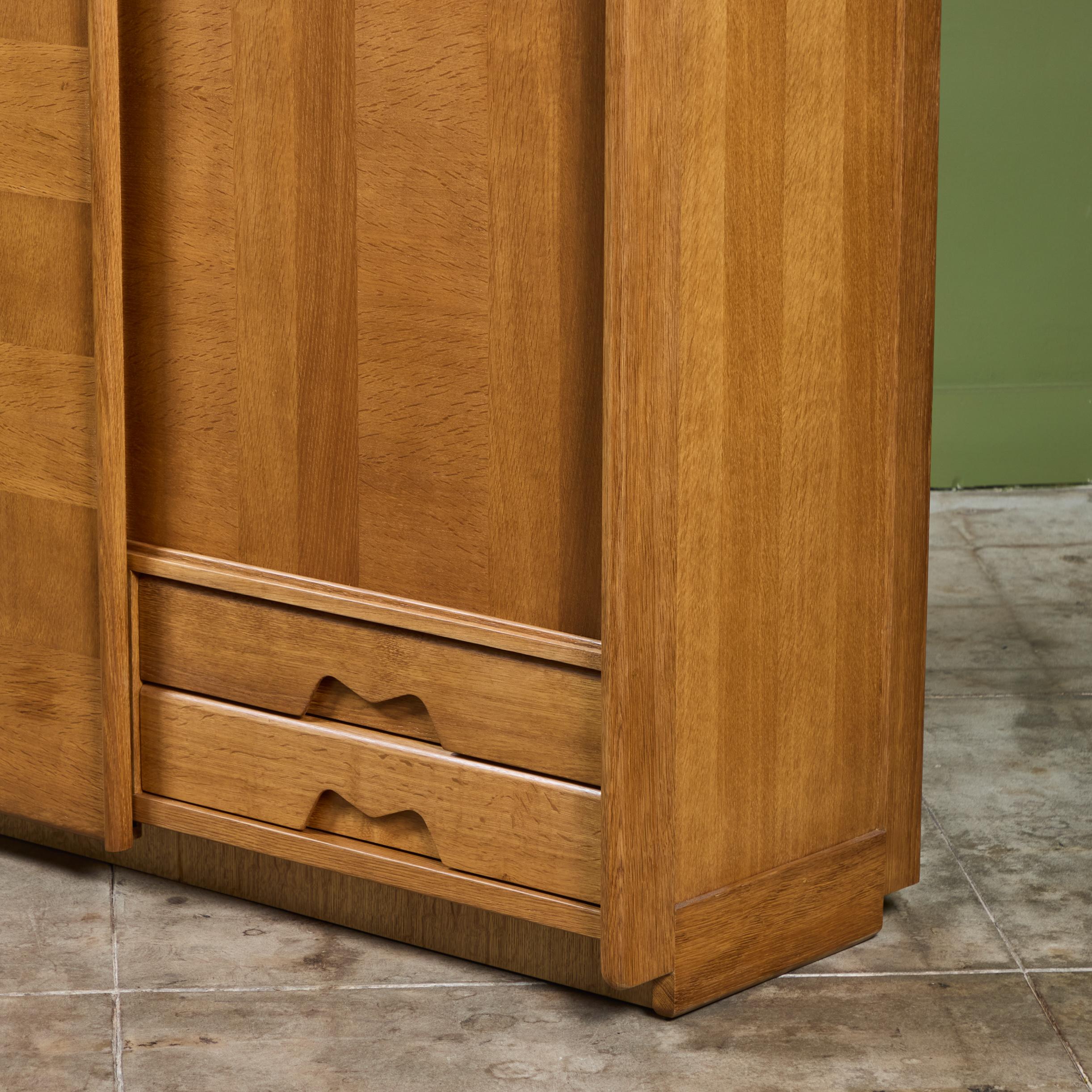 Robert Guillerme e Jacques Chambron Armadio Oak in vendita 3