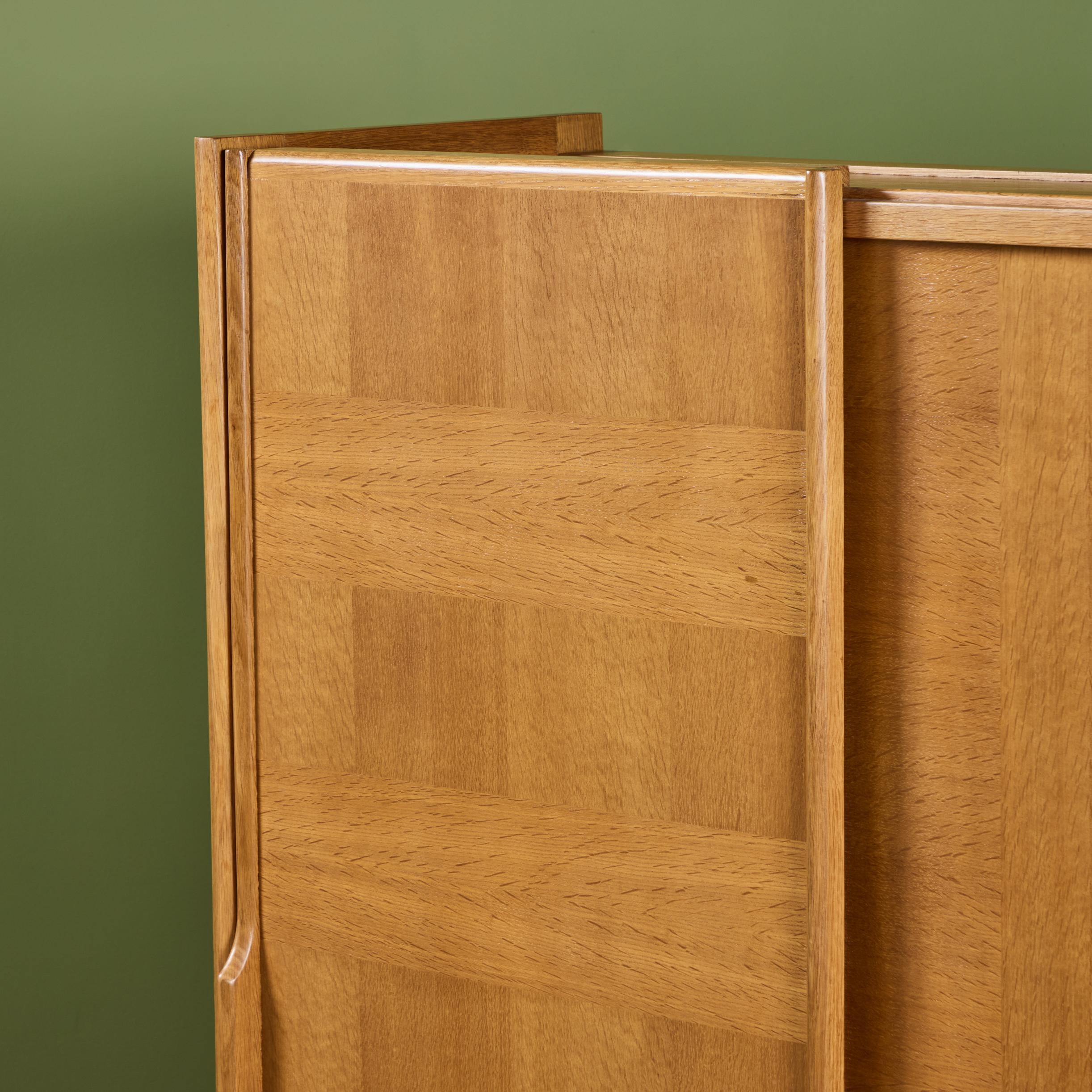 Robert Guillerme e Jacques Chambron Armadio Oak in vendita 5