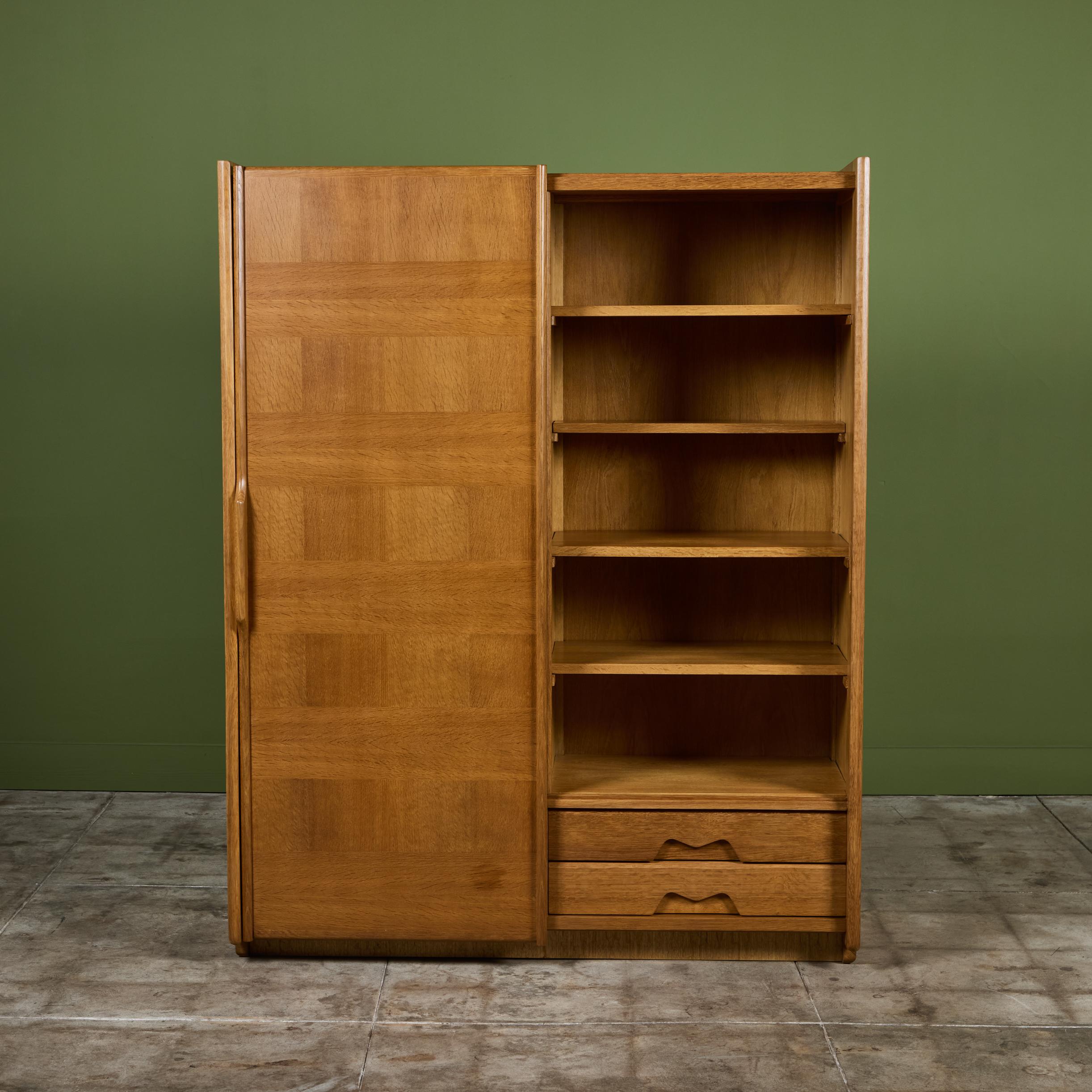 Fine XX secolo Robert Guillerme e Jacques Chambron Armadio Oak in vendita