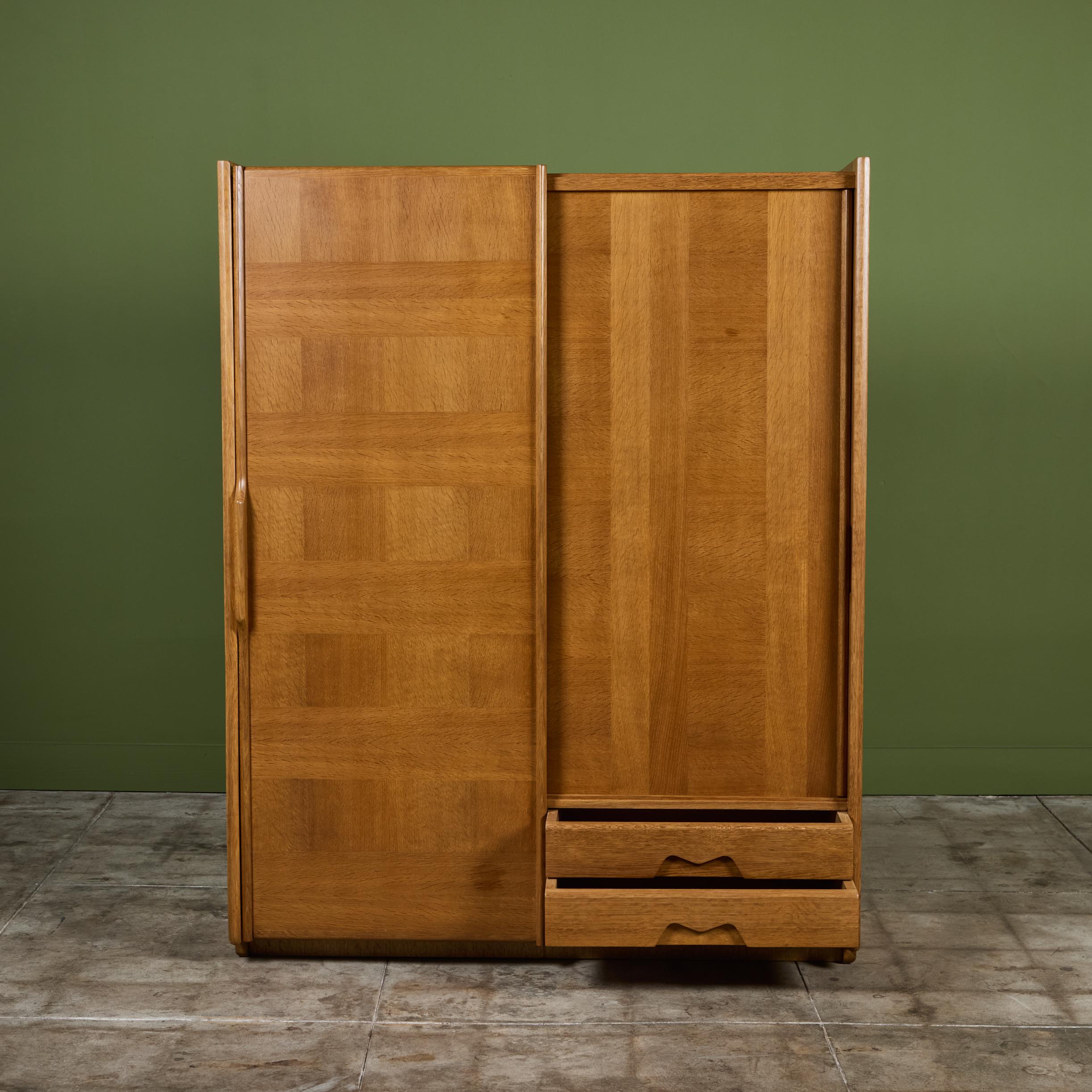 Robert Guillerme e Jacques Chambron Armadio Oak in vendita 1