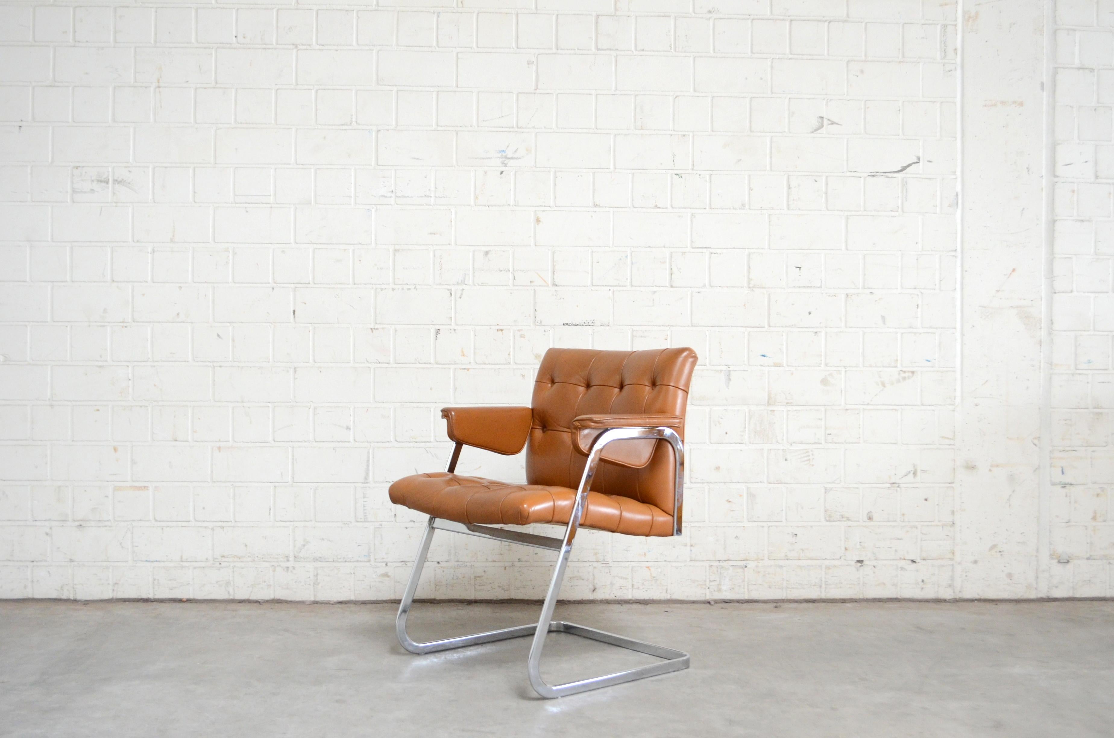 Mid-Century Modern Robert Haussmann De Sede RH 305/ 304 UNESCO Softpad Chairs Chair Cognac For Sale