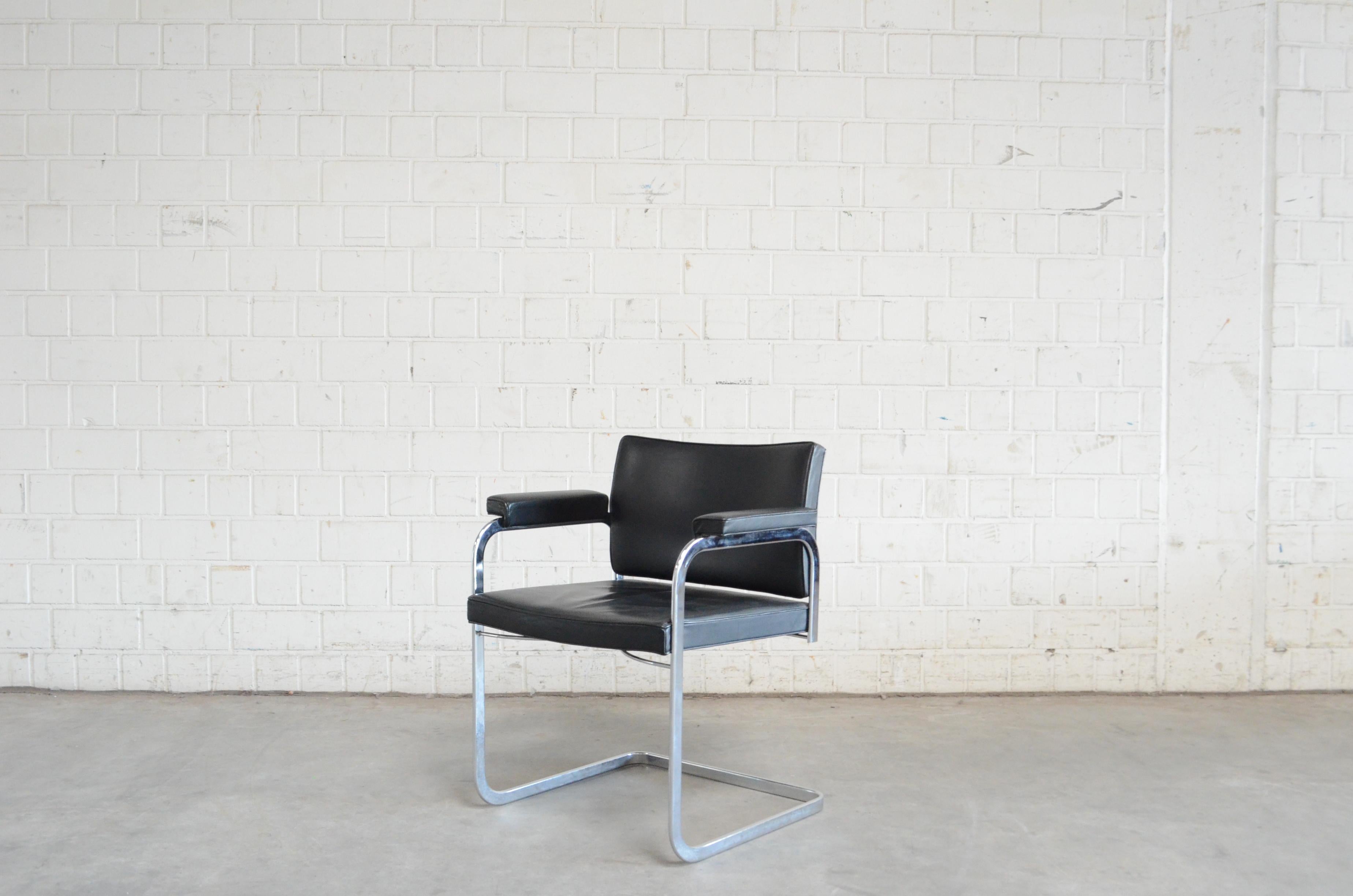 Robert Haussmann De Sede RH 305 Chair Black For Sale 1
