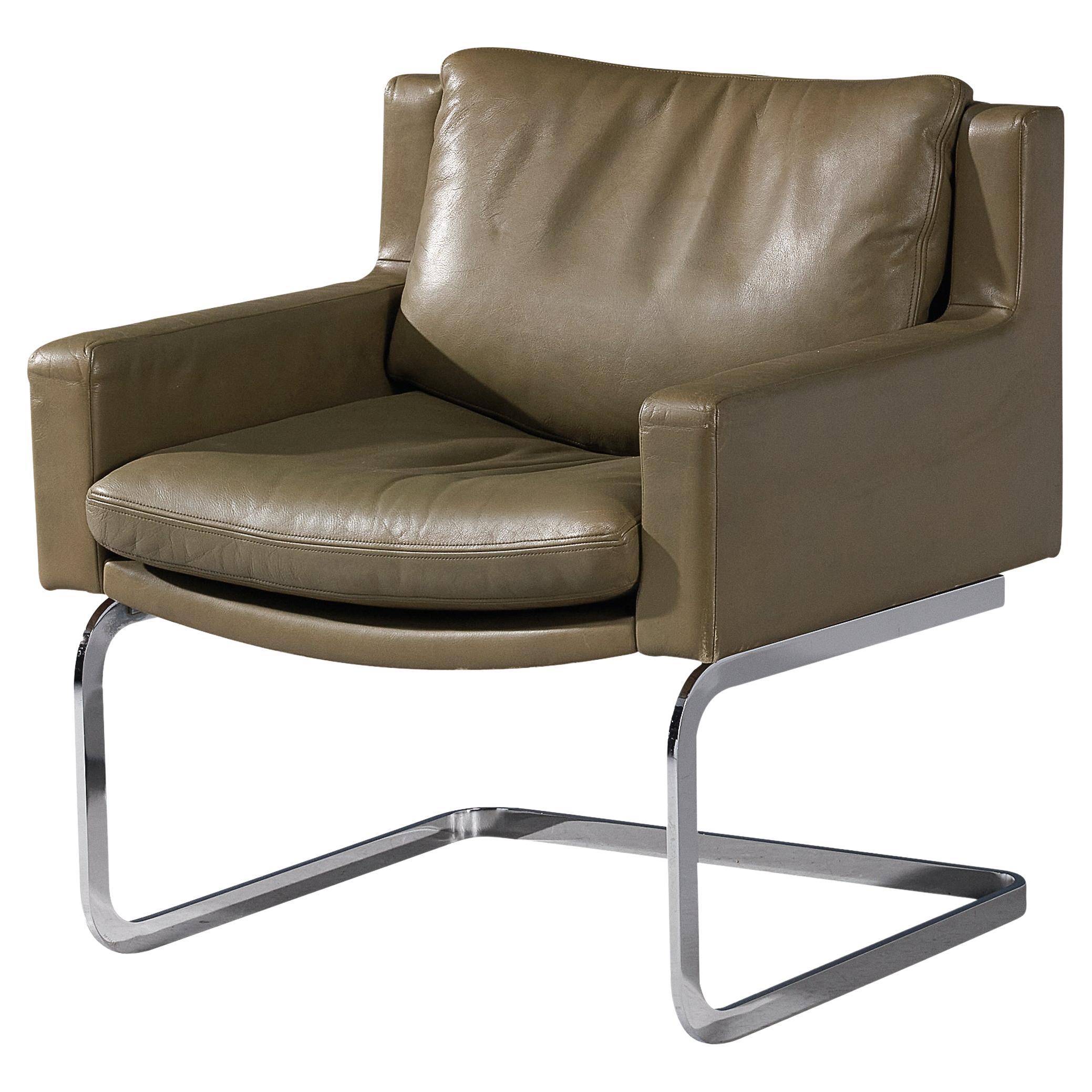 Robert Haussmann for De Sede 'DS-201' Armchair in Leather  For Sale