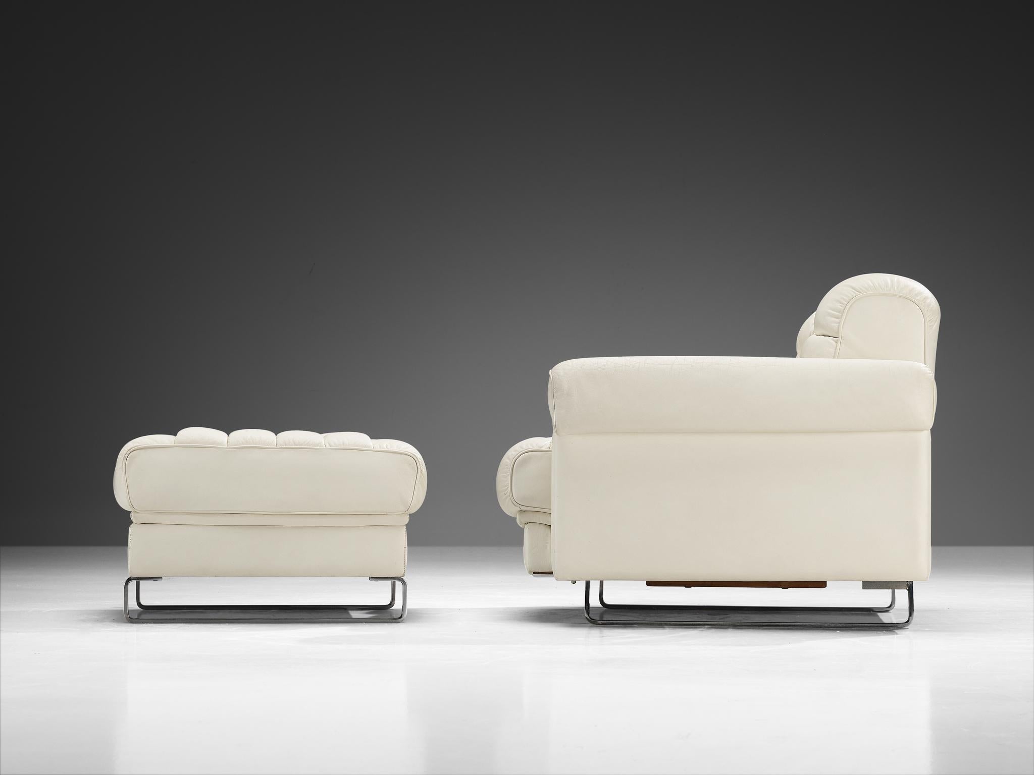 Swiss Robert Haussmann for De Sede 'DS-P' Lounge Chair with Ottoman in Leather For Sale