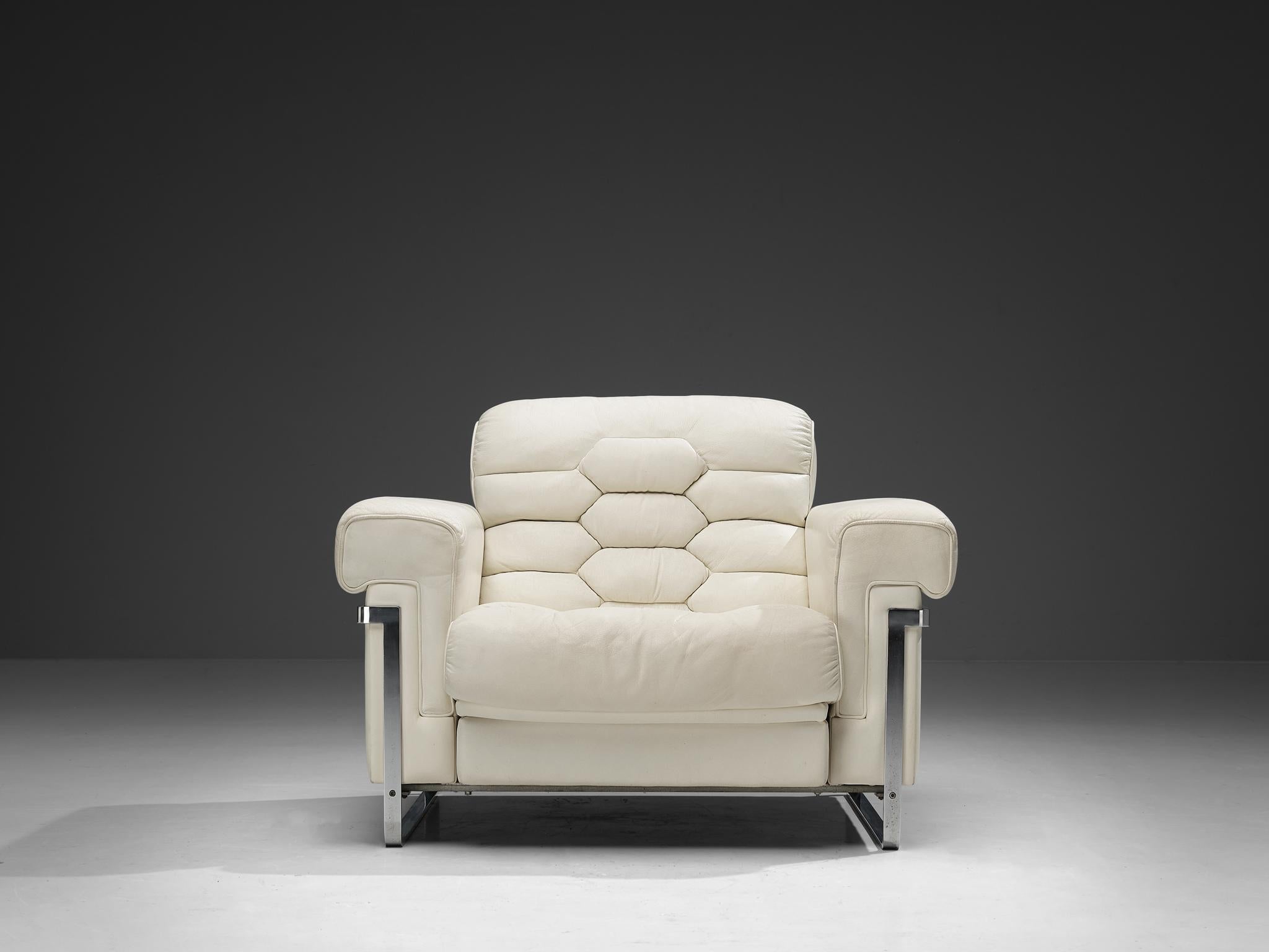 Mid-20th Century Robert Haussmann for De Sede 'DS-P' Pair of Lounge Chairs in White Leather For Sale