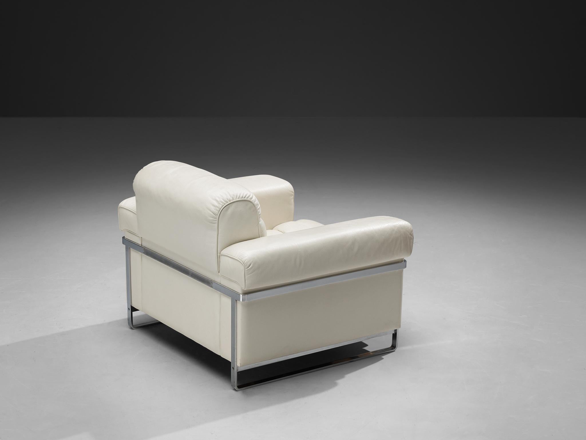 Robert Haussmann for De Sede 'DS-P' Pair of Lounge Chairs in White Leather For Sale 1